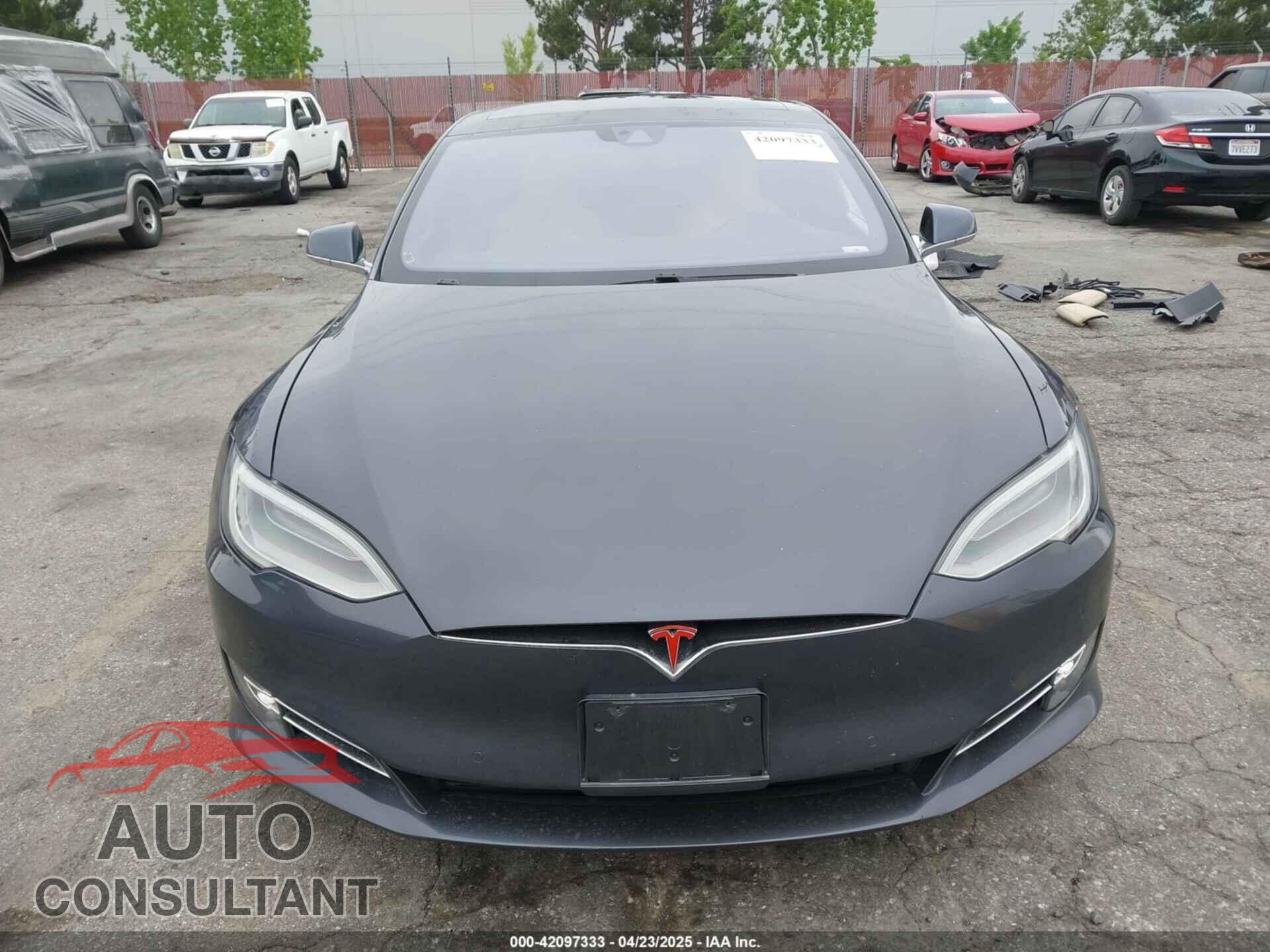 TESLA MODEL S 2016 - 5YJSA1E45GF143853