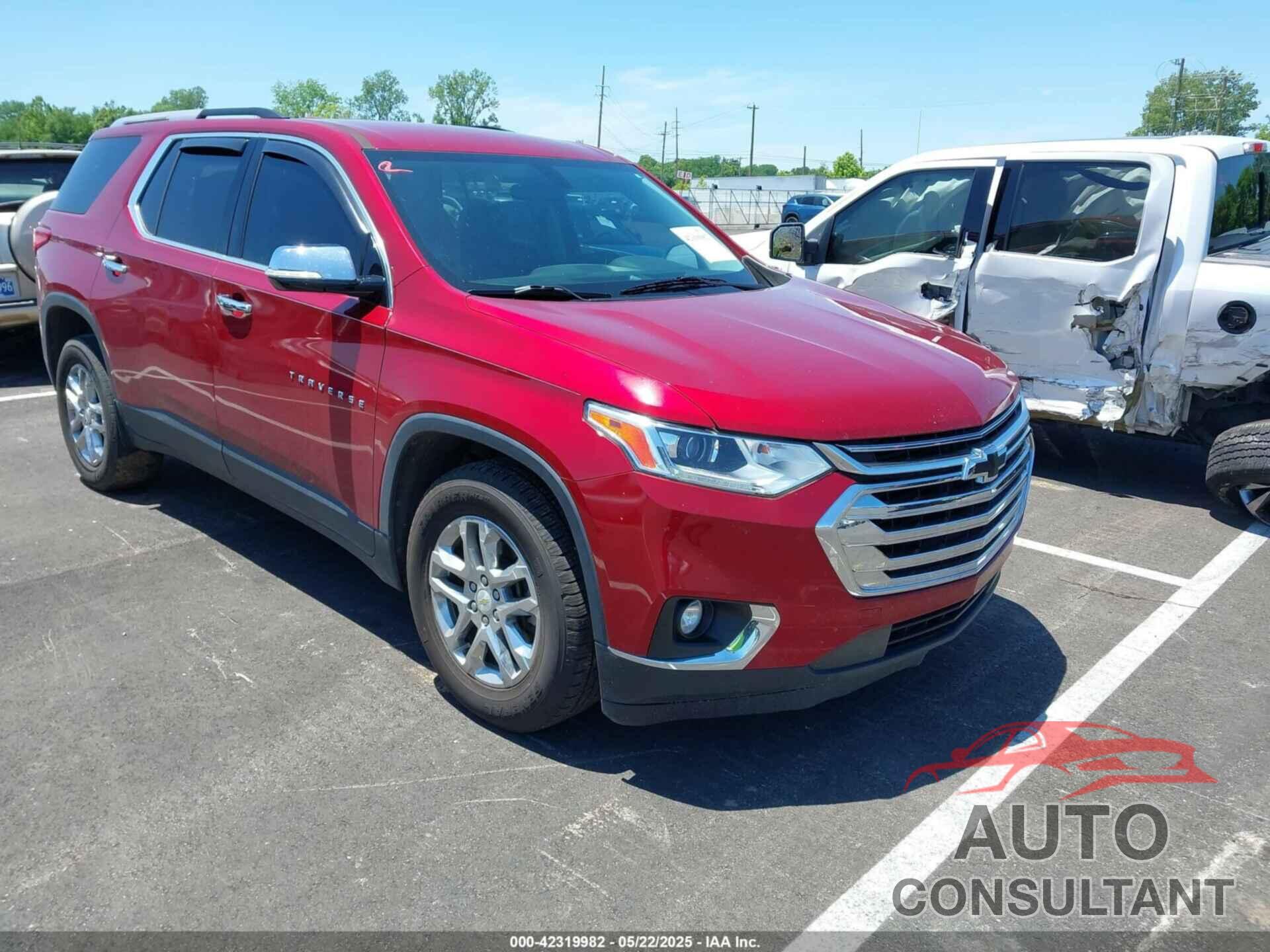 CHEVROLET TRAVERSE 2018 - 1GNEVGKW3JJ198979