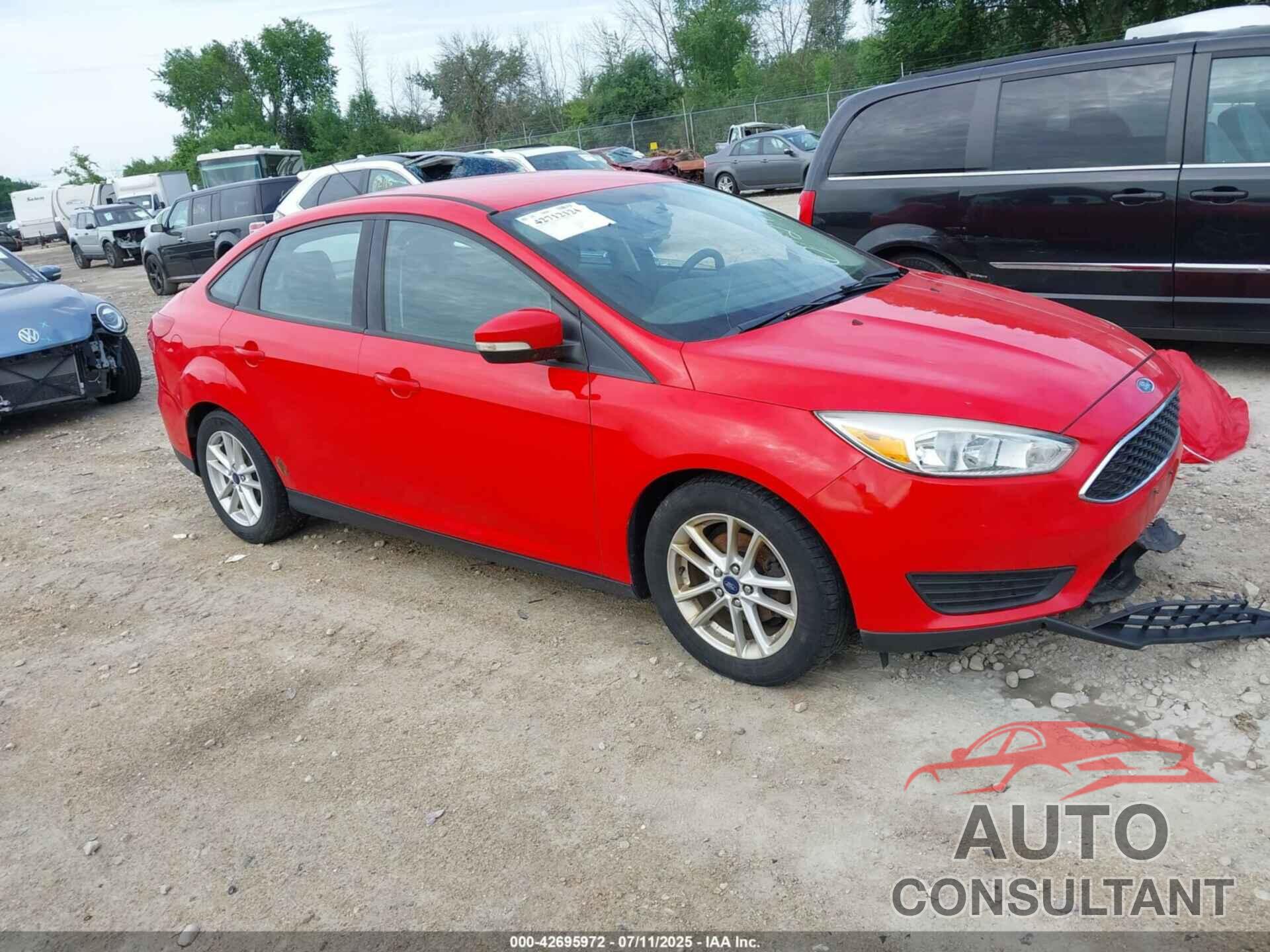FORD FOCUS 2015 - 1FADP3F21FL260170