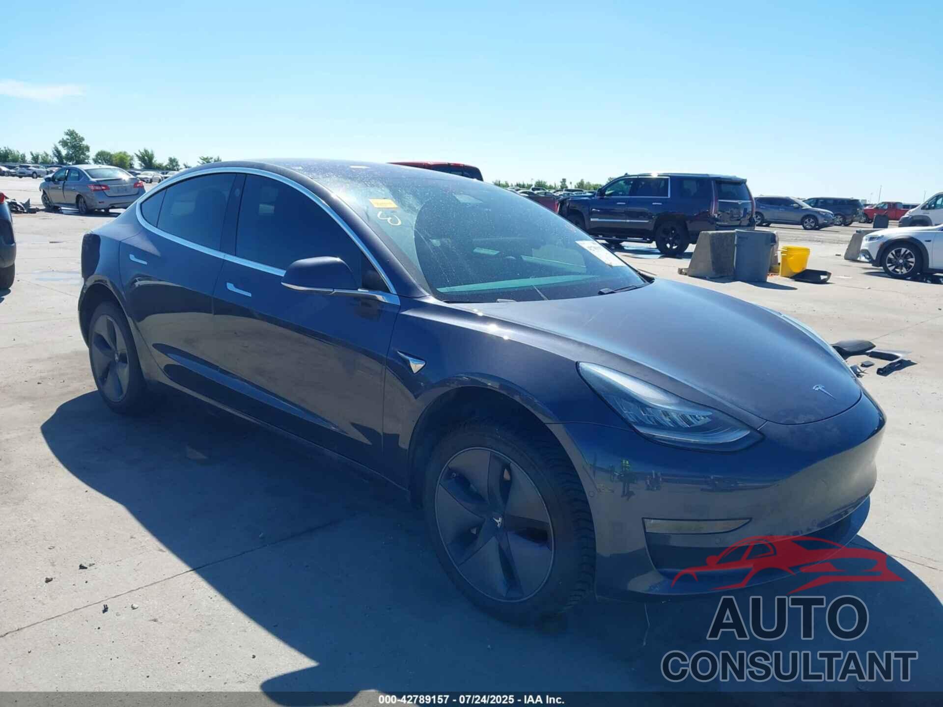 TESLA MODEL 3 2018 - 5YJ3E1EA8JF123683