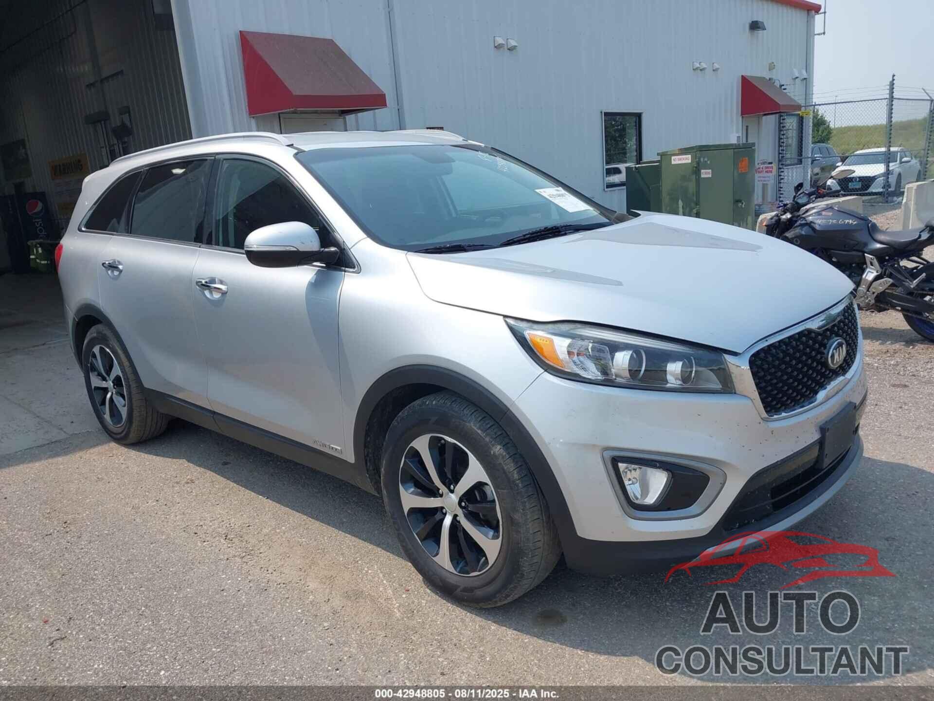 KIA SORENTO 2016 - 5XYPHDA58GG041134