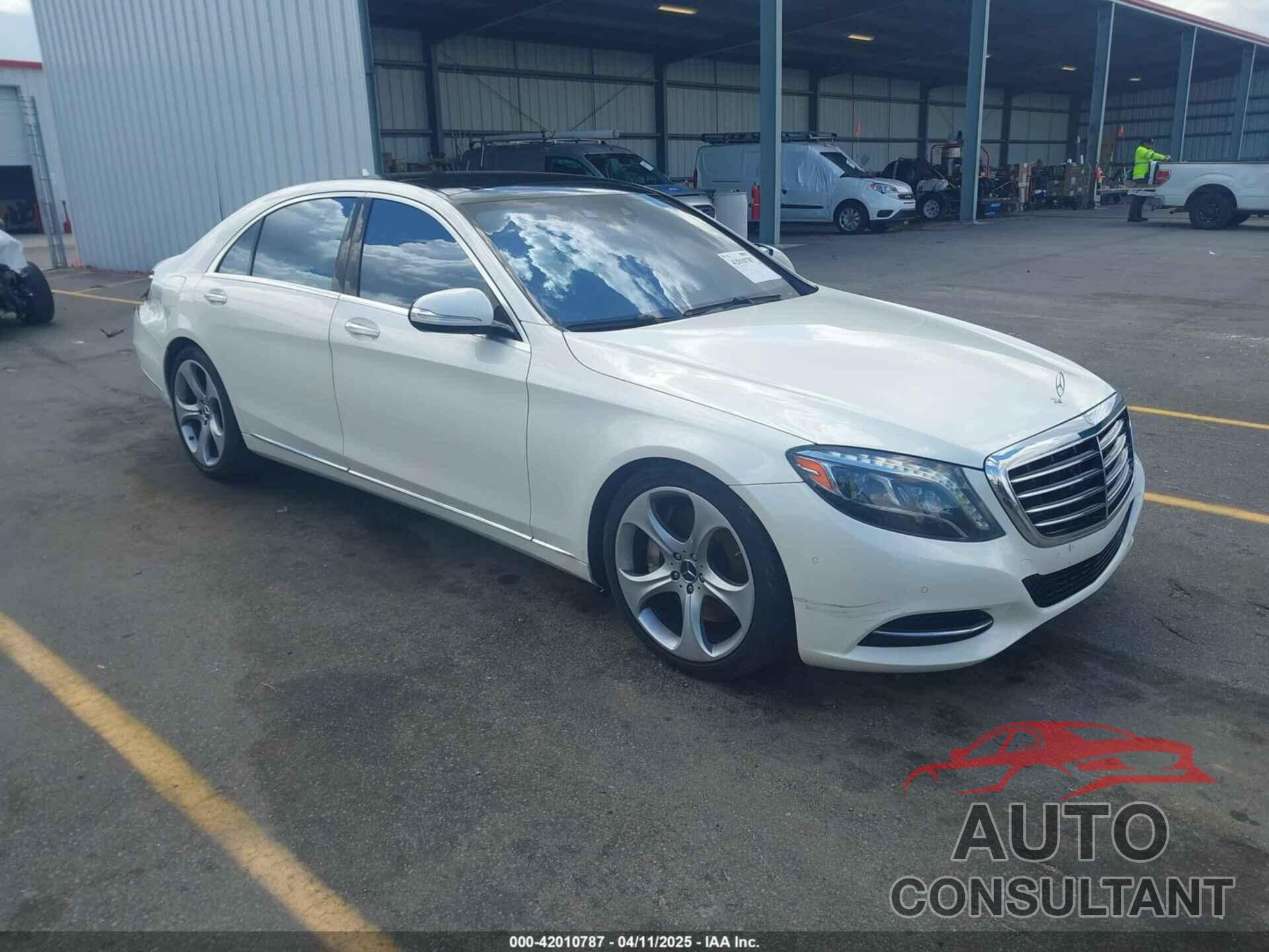 MERCEDES-BENZ S 550 2014 - WDDUG8CB6EA012072