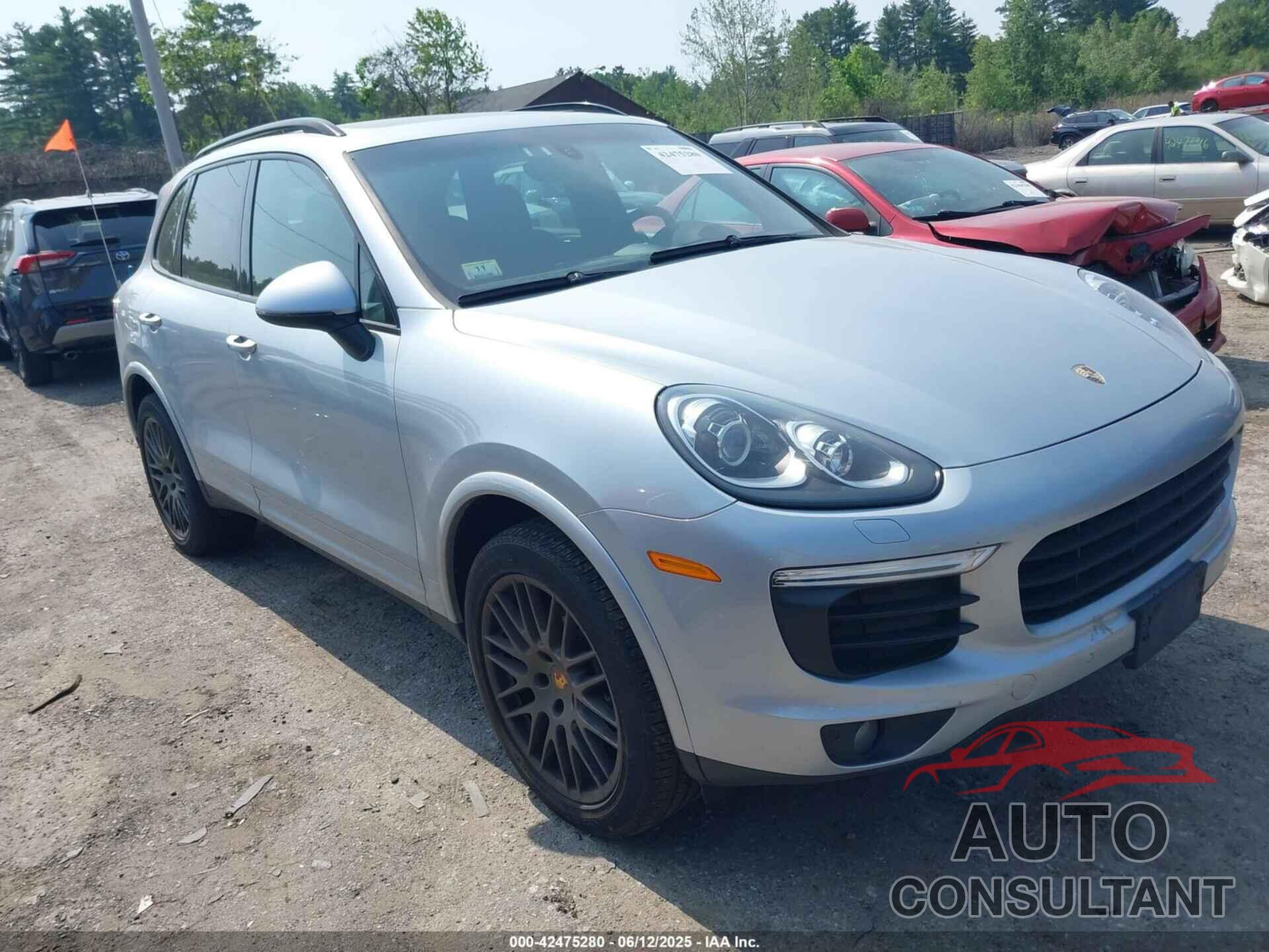 PORSCHE CAYENNE 2018 - WP1AA2A24JKA07227
