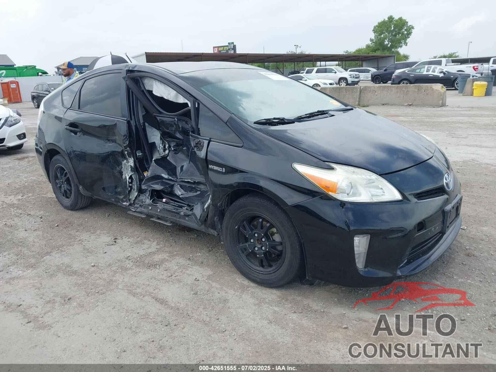 TOYOTA PRIUS 2015 - JTDKN3DU1F1998736