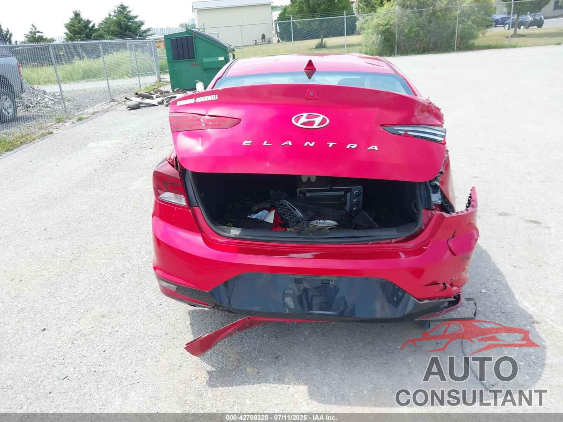 HYUNDAI ELANTRA 2020 - 5NPD84LFXLH632240