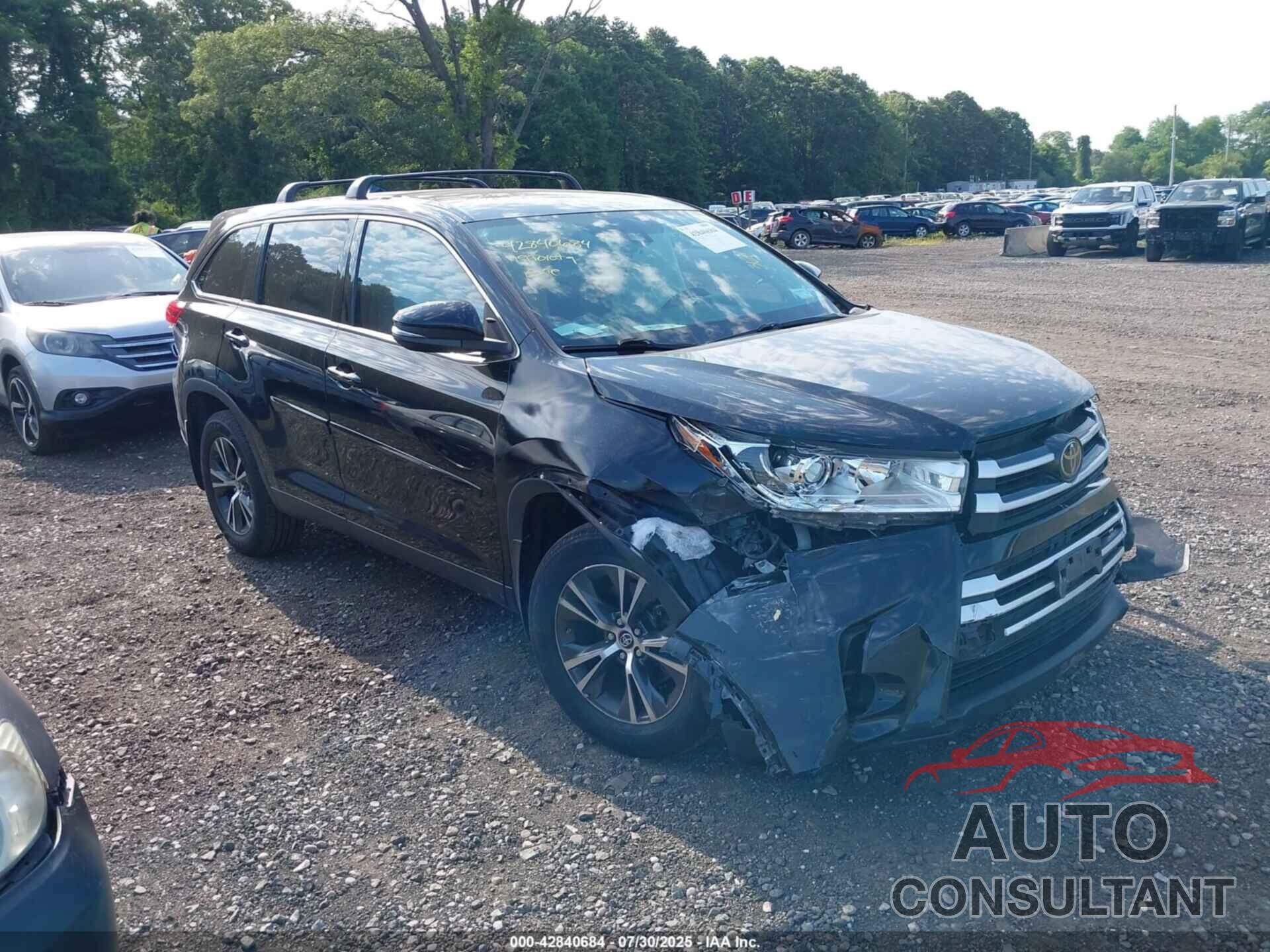 TOYOTA HIGHLANDER 2019 - 5TDBZRFHXKS934523