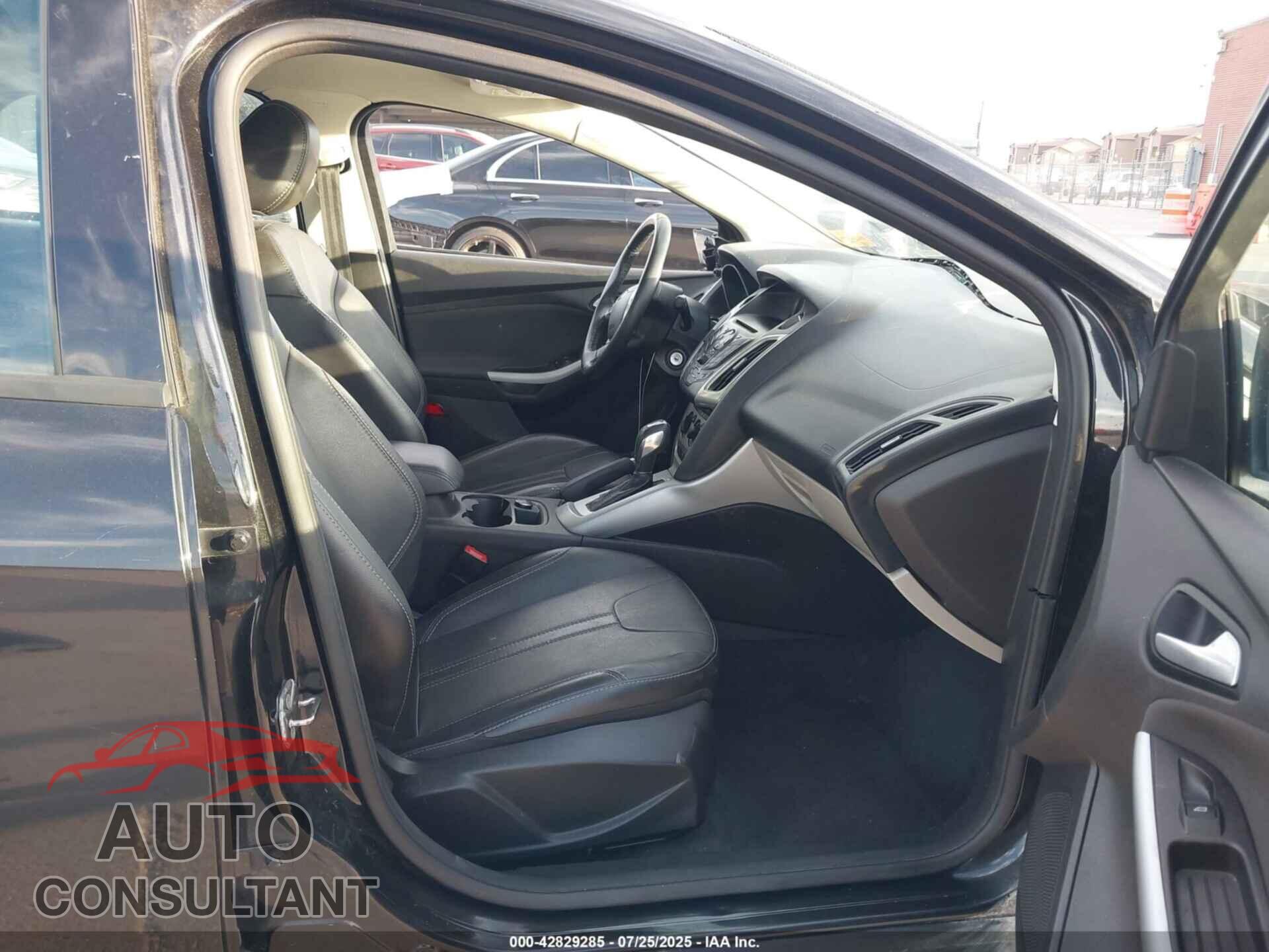 FORD FOCUS 2013 - 1FADP3F25DL234135