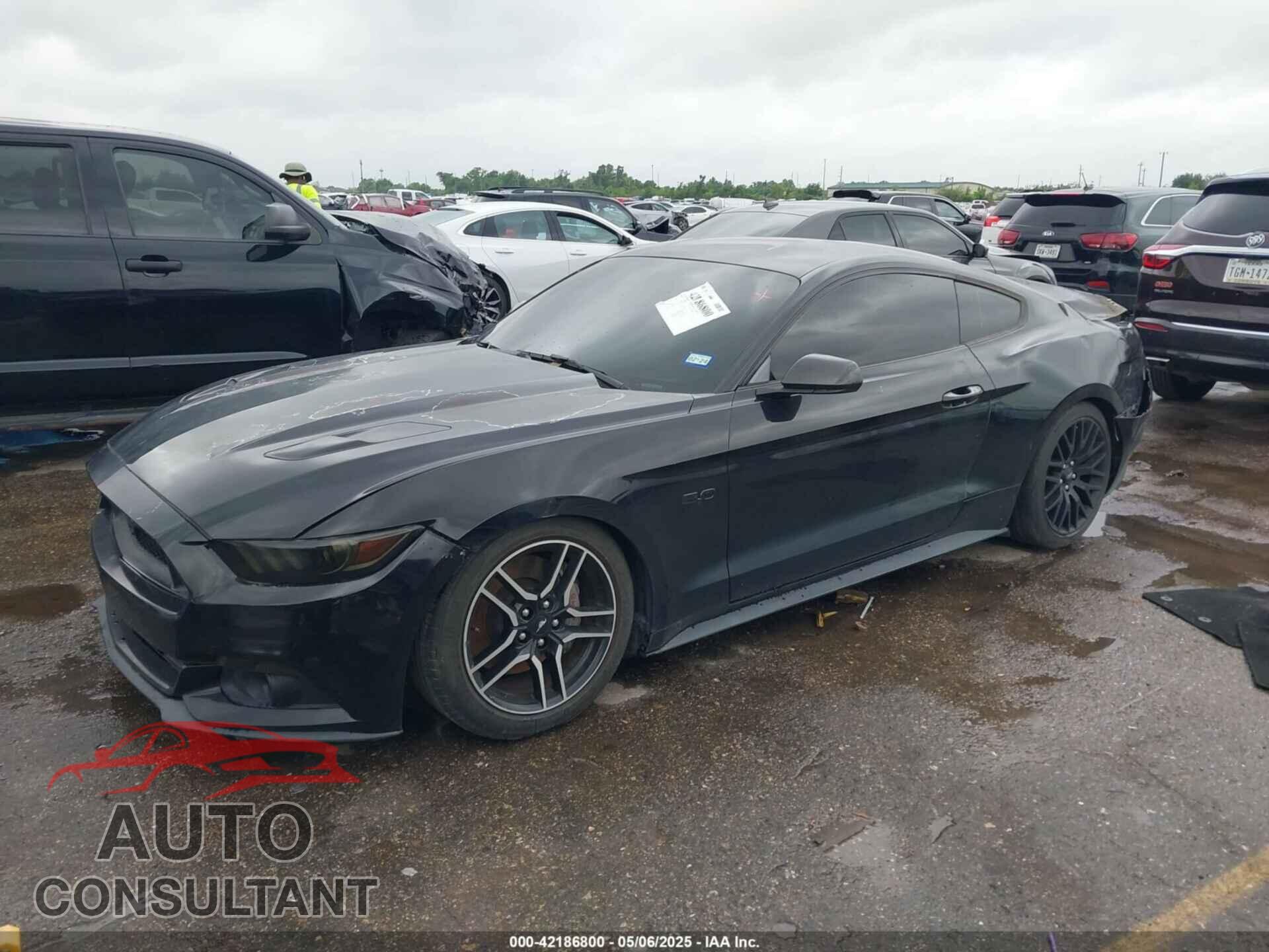 FORD MUSTANG 2015 - 1FA6P8CF0F5412781