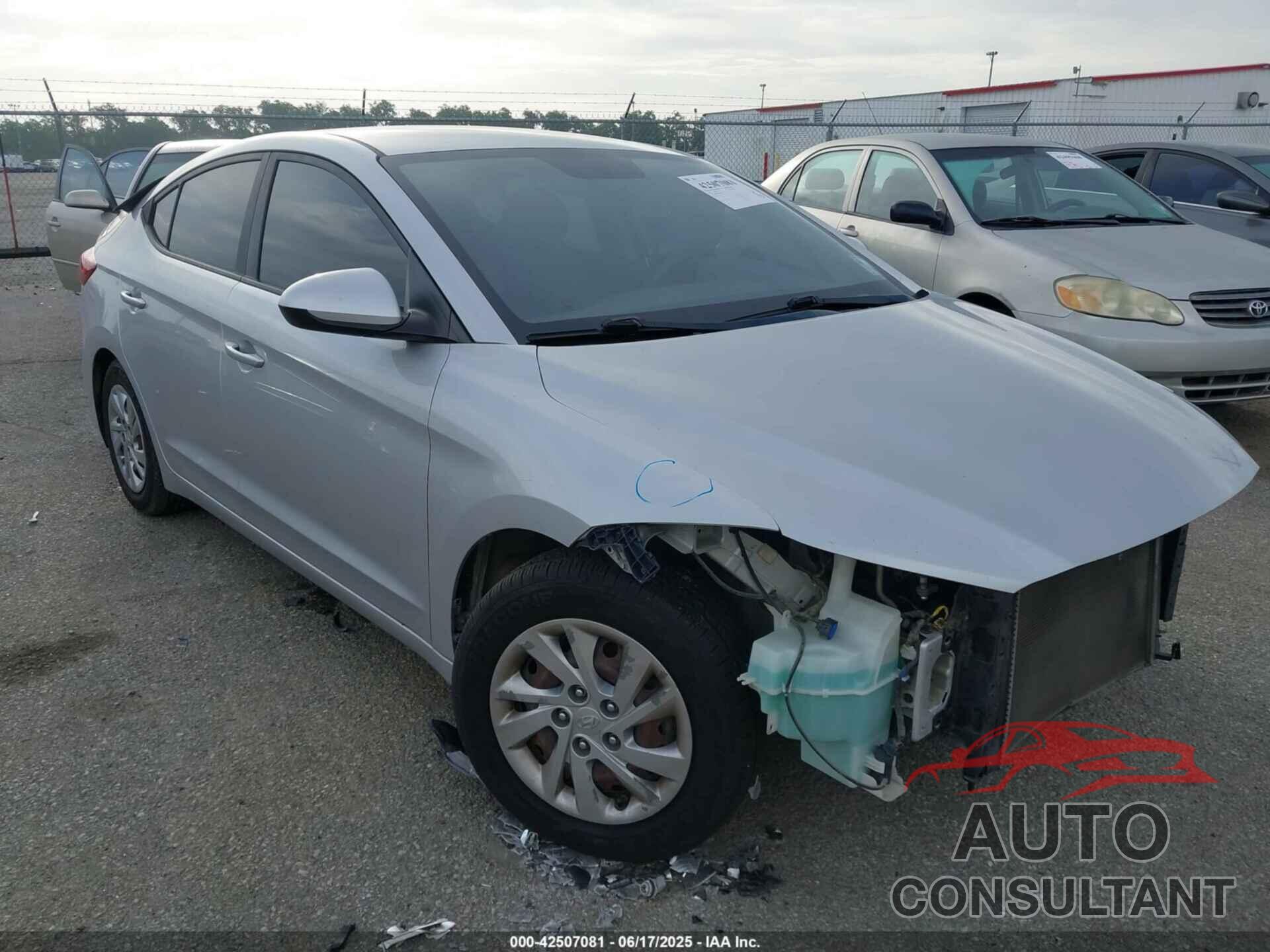 HYUNDAI ELANTRA 2017 - KMHD74LF2HU115929