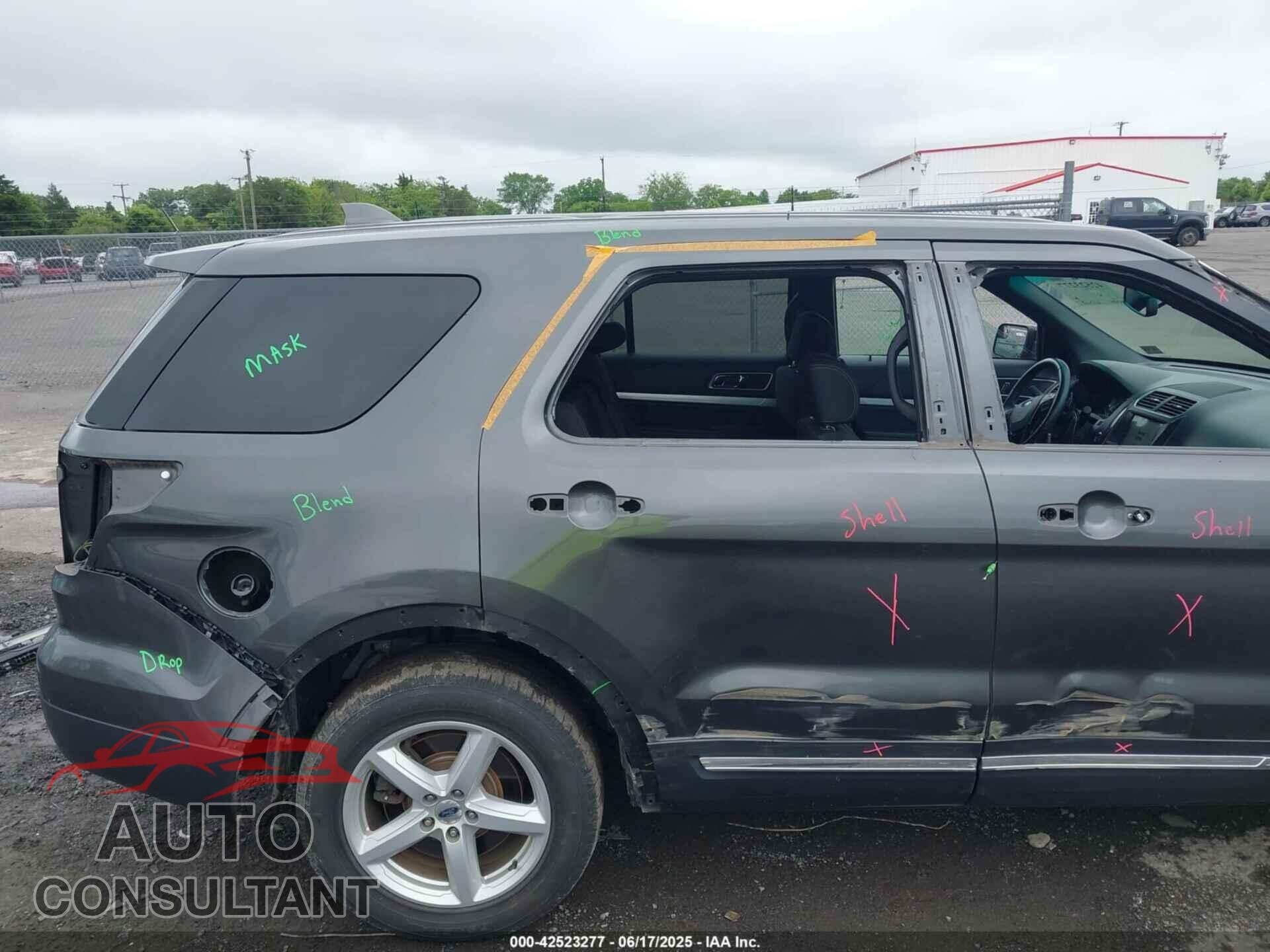 FORD EXPLORER 2017 - 1FM5K8D83HGB04575