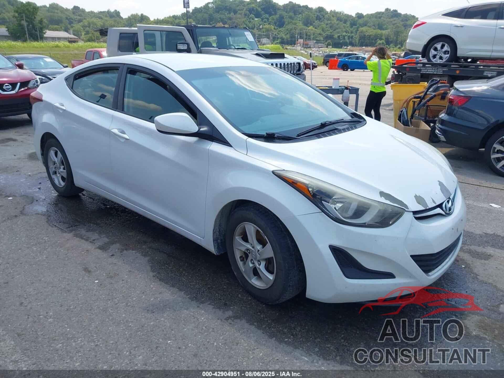 HYUNDAI ELANTRA 2015 - 5NPDH4AE9FH649934