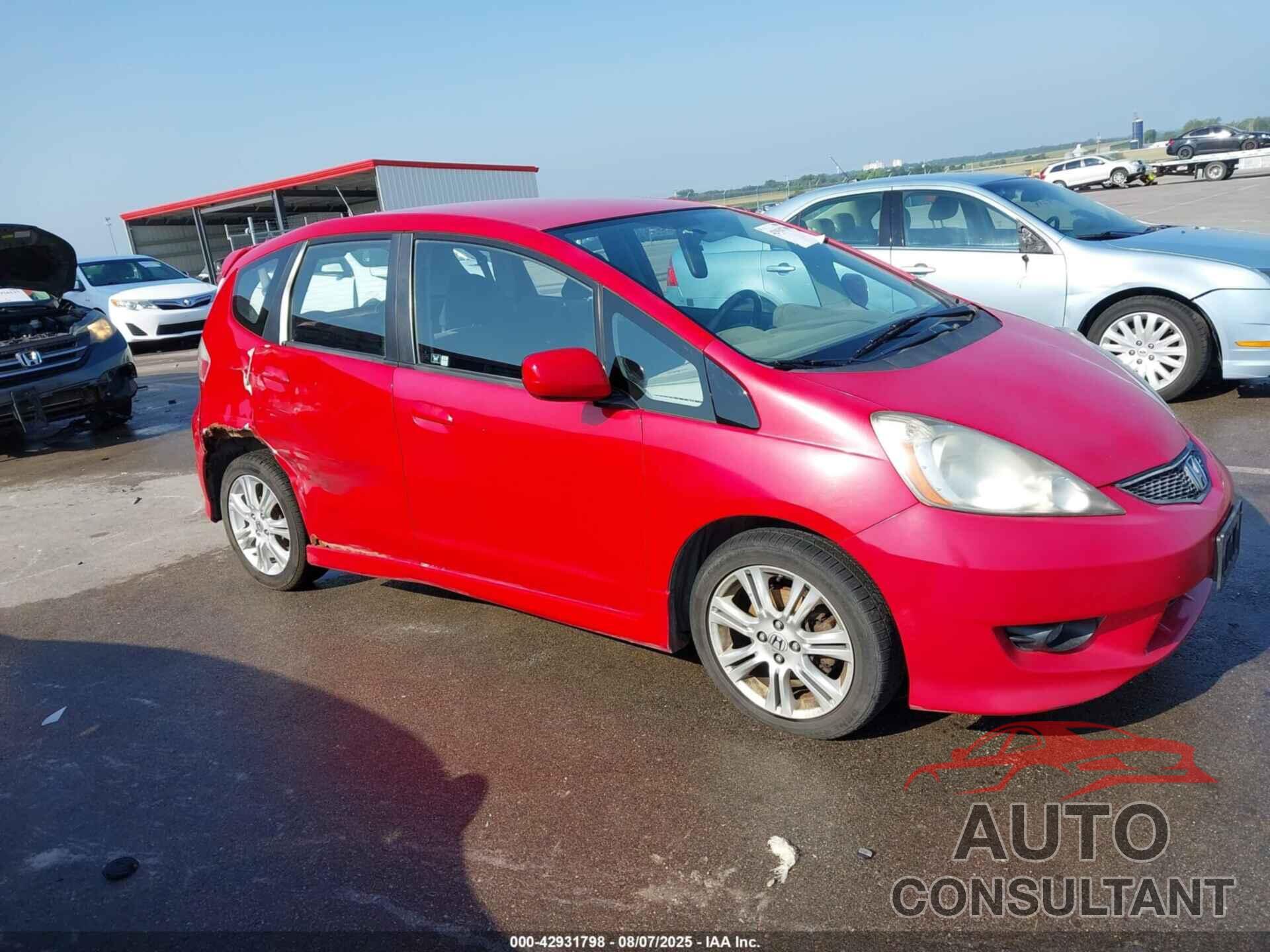 HONDA FIT 2010 - JHMGE8H45AC002136