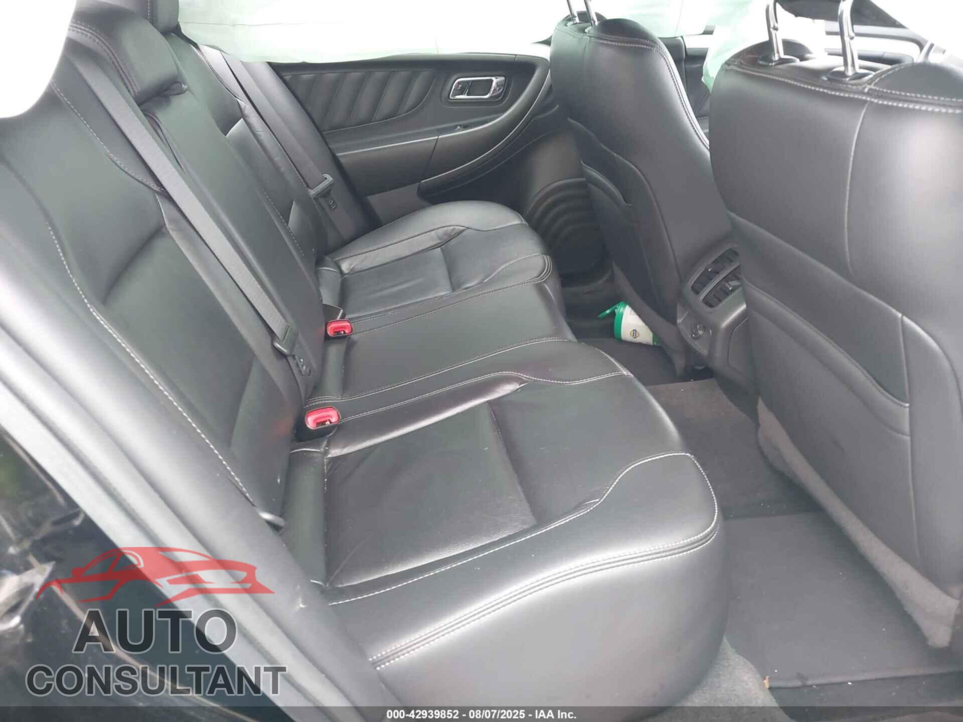 FORD TAURUS 2016 - 1FAHP2E86GG155880