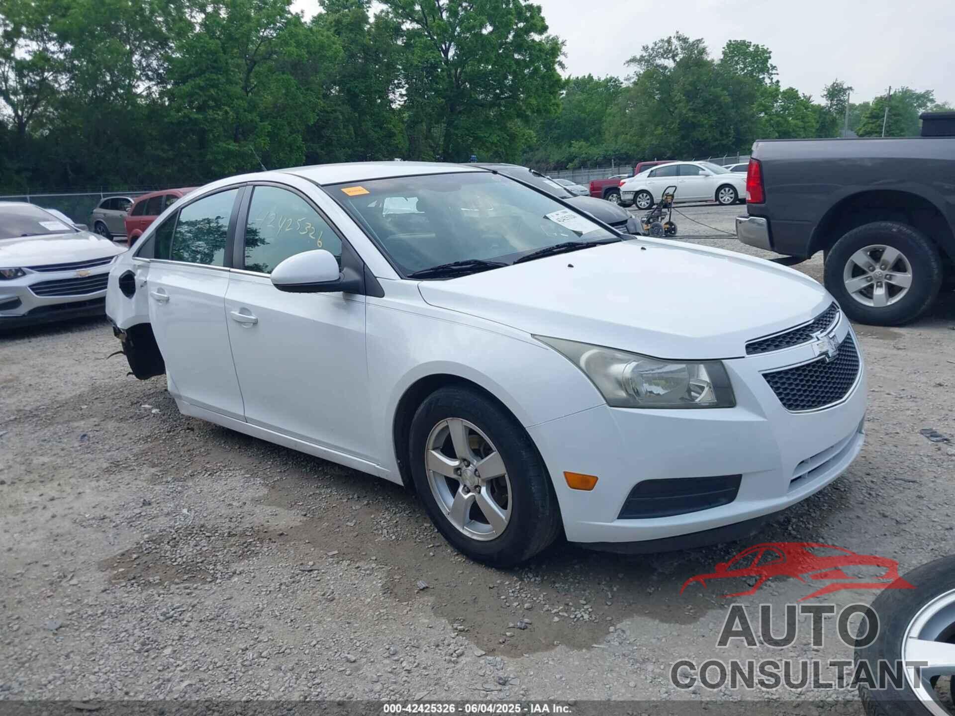 CHEVROLET CRUZE 2014 - 1G1PC5SB1E7184955