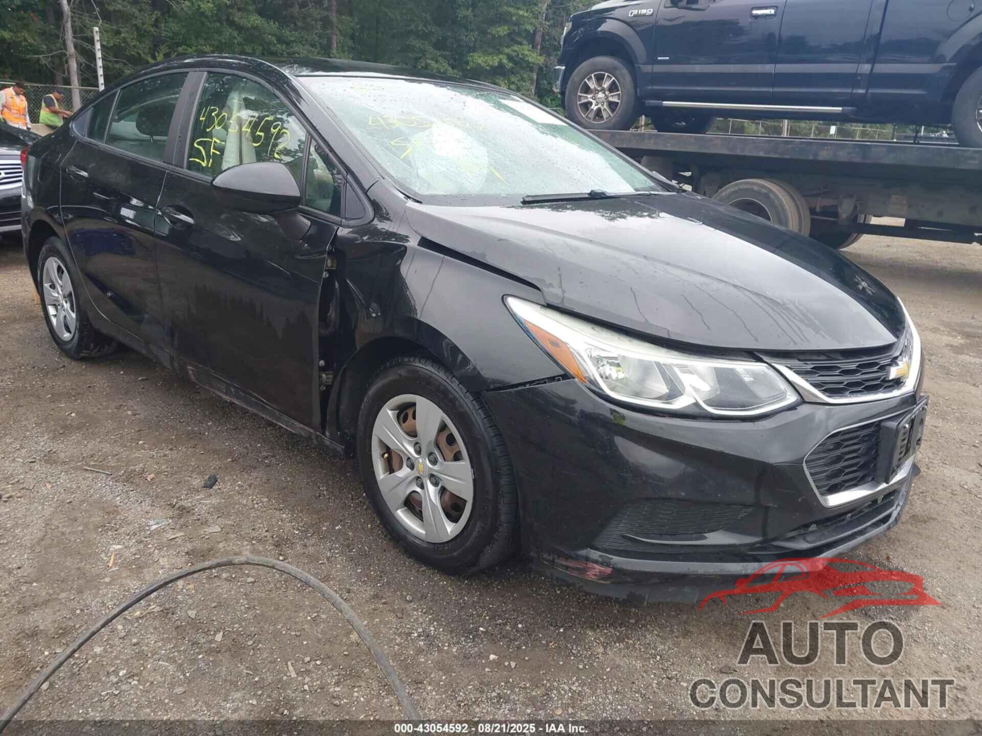 CHEVROLET CRUZE 2018 - 1G1BC5SM3J7145113