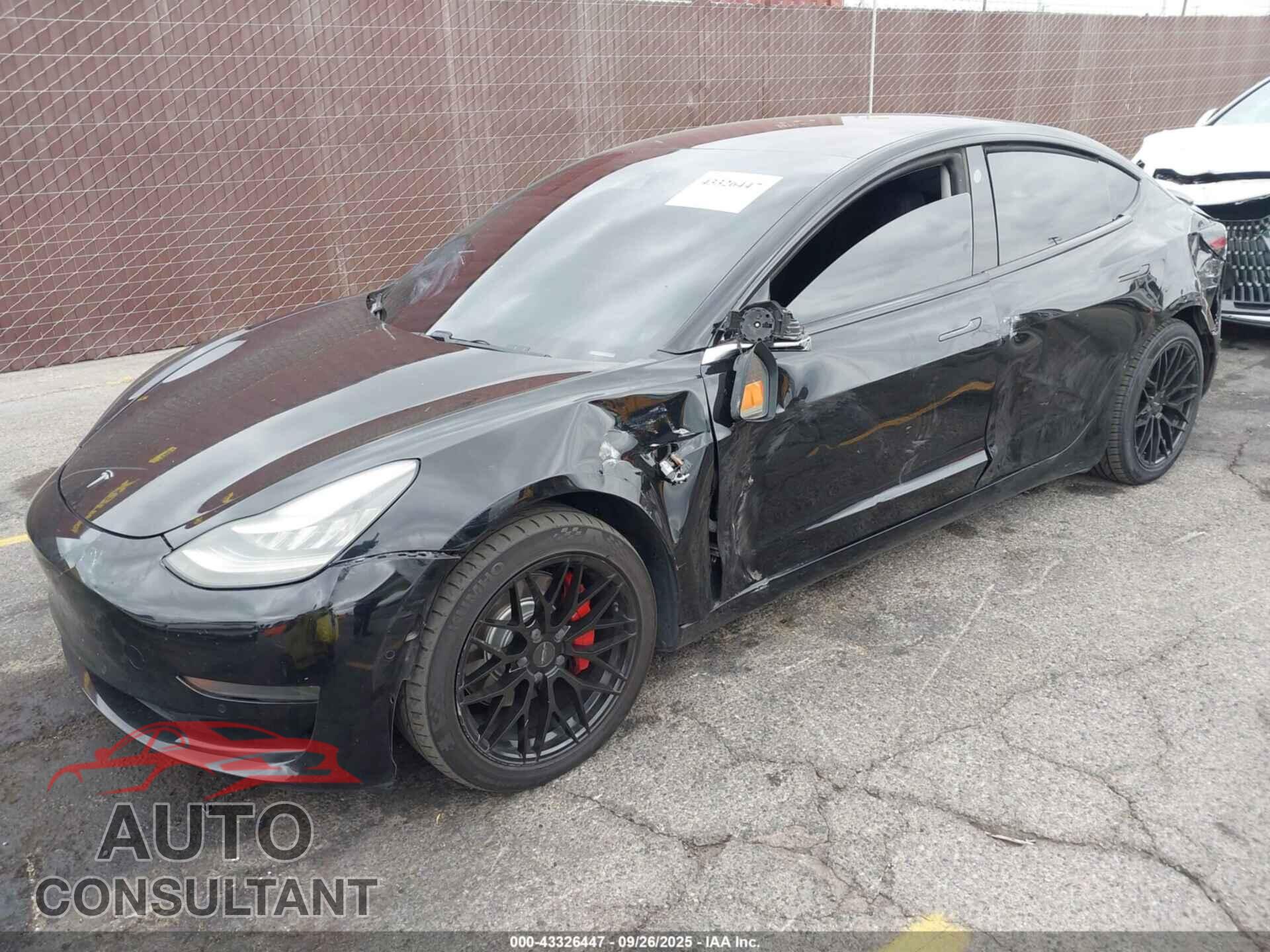 TESLA MODEL 3 2019 - 5YJ3E1EB7KF432328