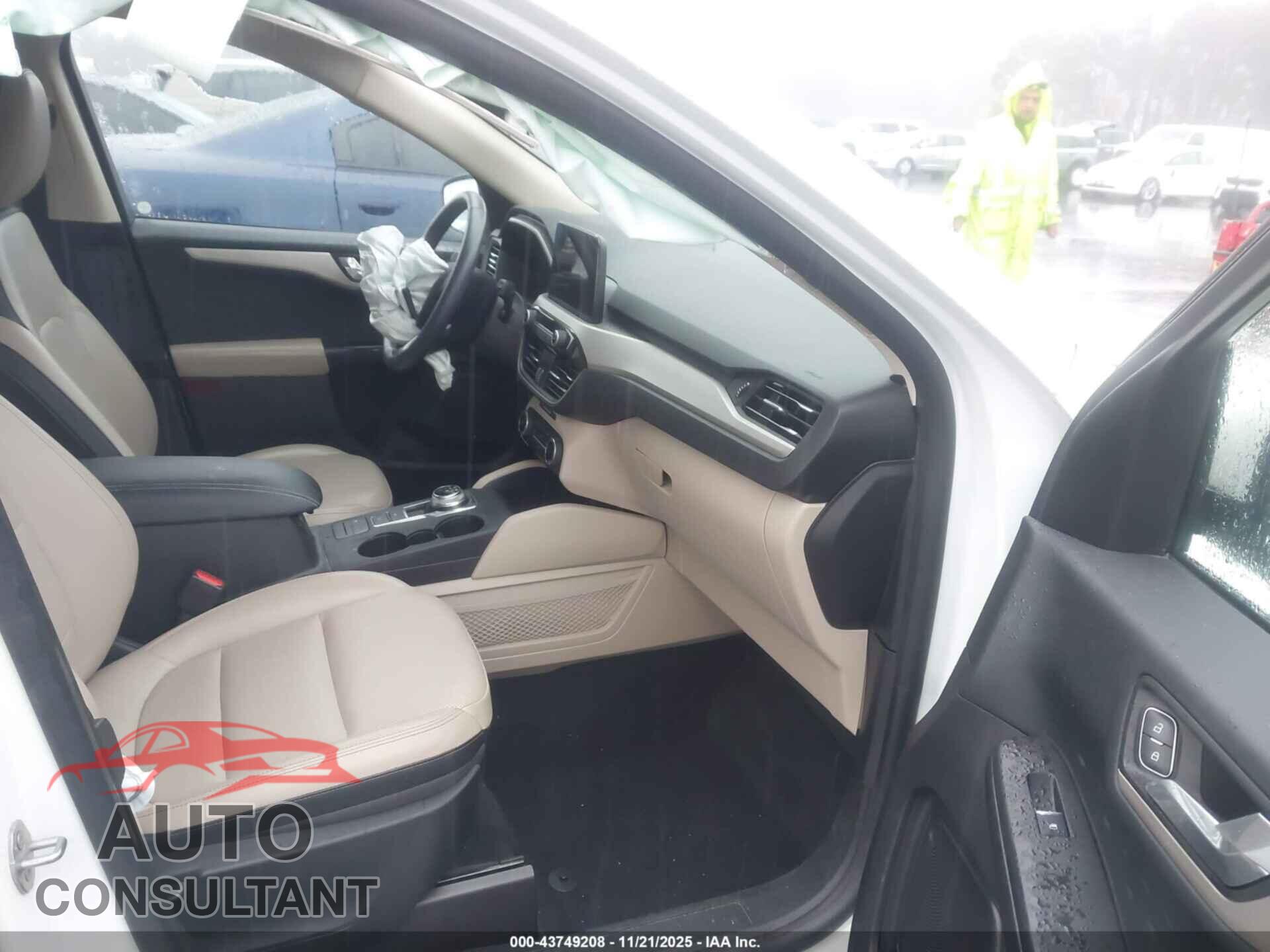 FORD ESCAPE 2020 - 1FMCU0H69LUA22596