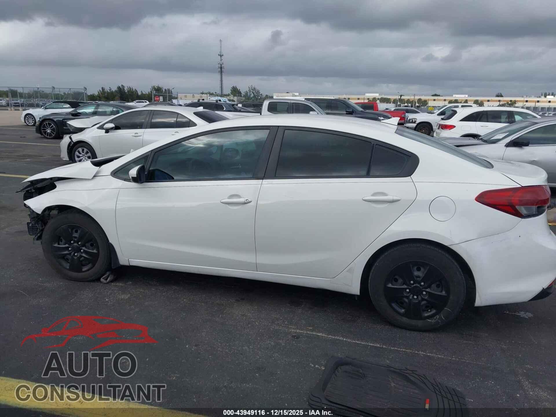 KIA FORTE 2017 - 3KPFK4A78HE059341