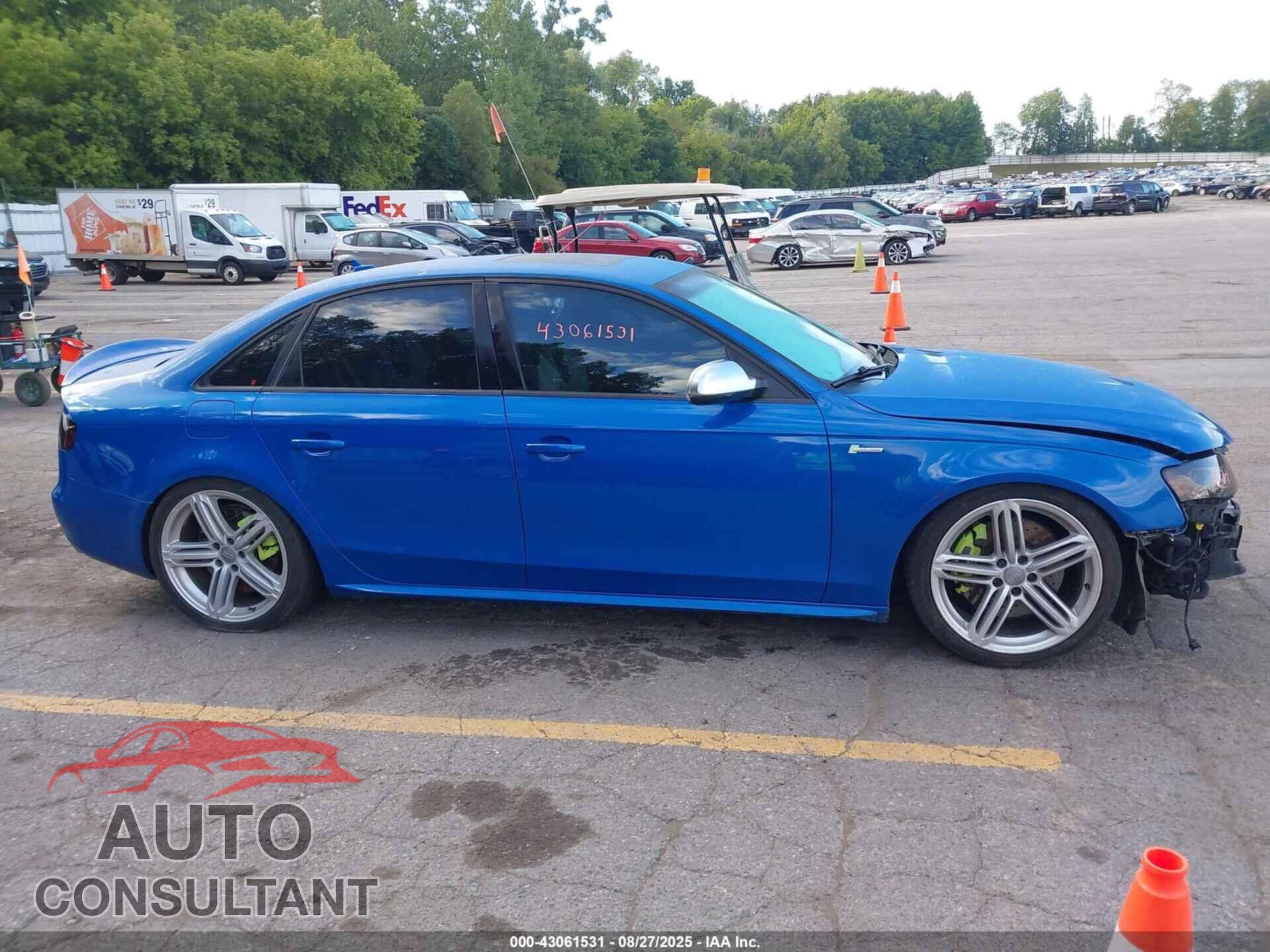 AUDI S4 2010 - WAUDGAFL2AA022546