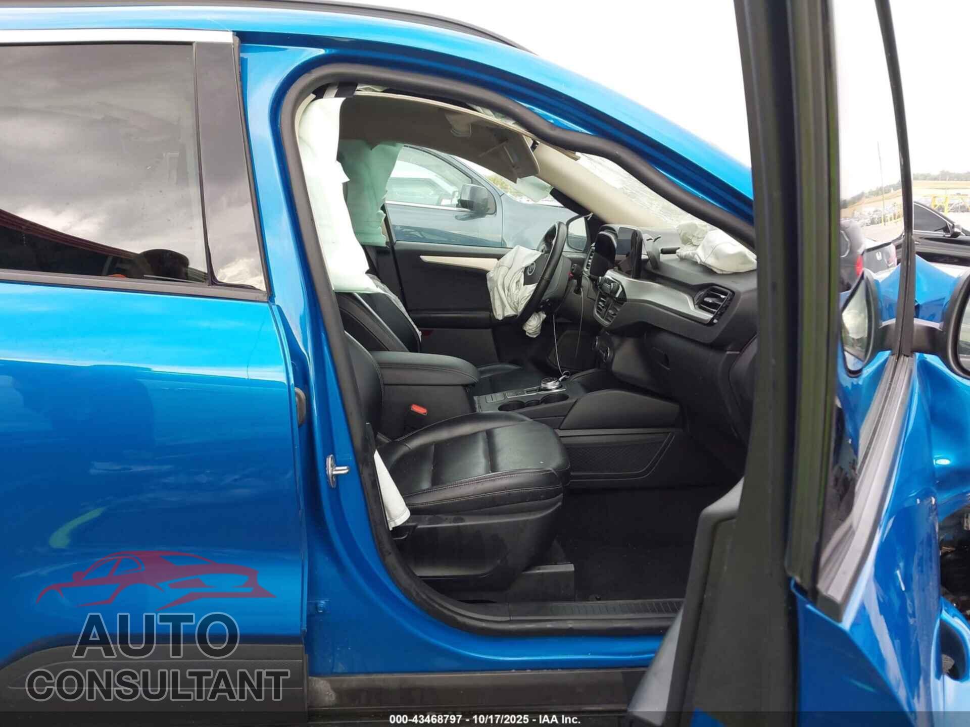 FORD ESCAPE 2020 - 1FMCU9H99LUA09202