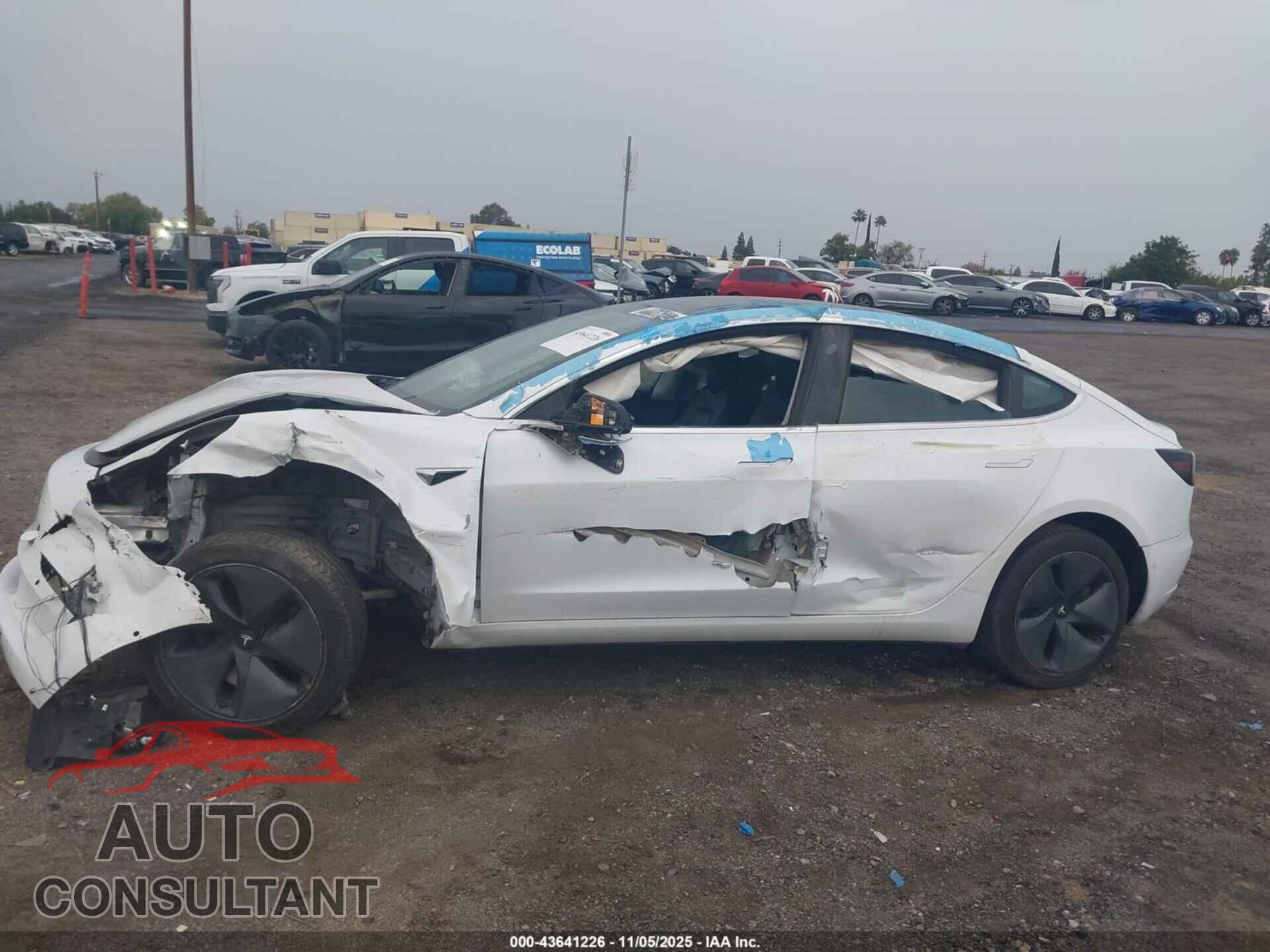 TESLA MODEL 3 2019 - 5YJ3E1EA0KF416785