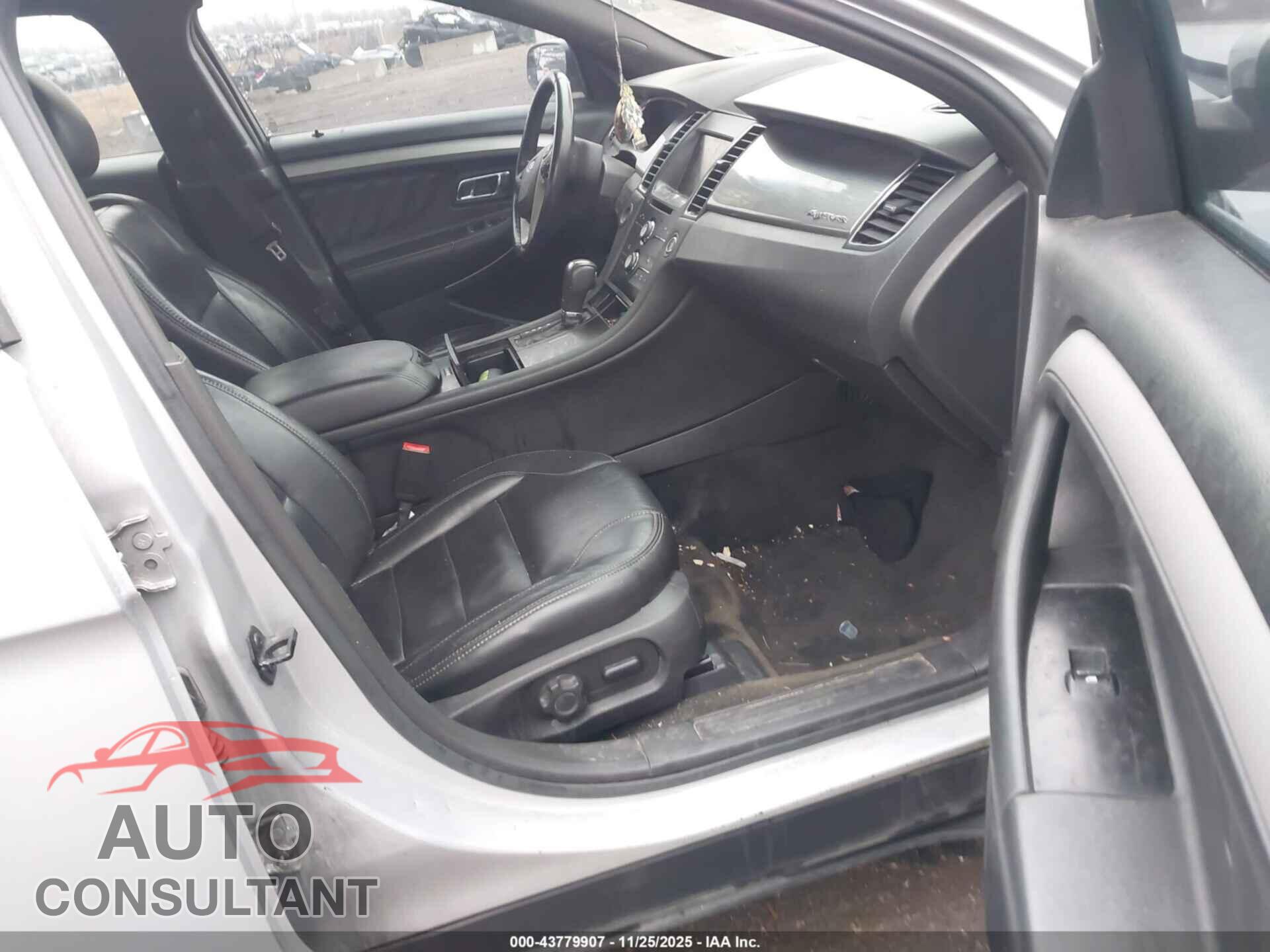 FORD TAURUS 2013 - 1FAHP2H86DG208357