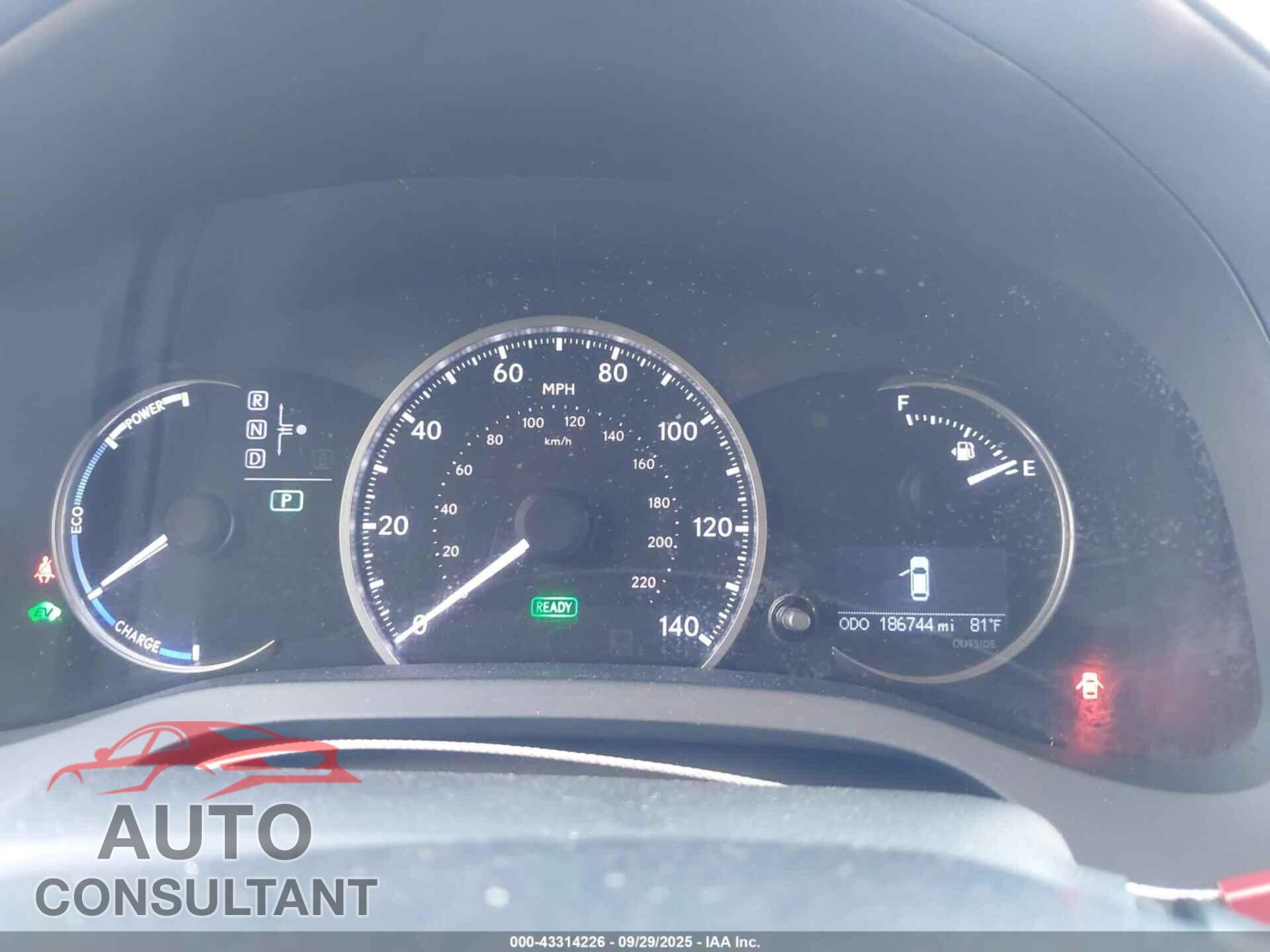 LEXUS CT 200H 2011 - JTHKD5BH8B2016238