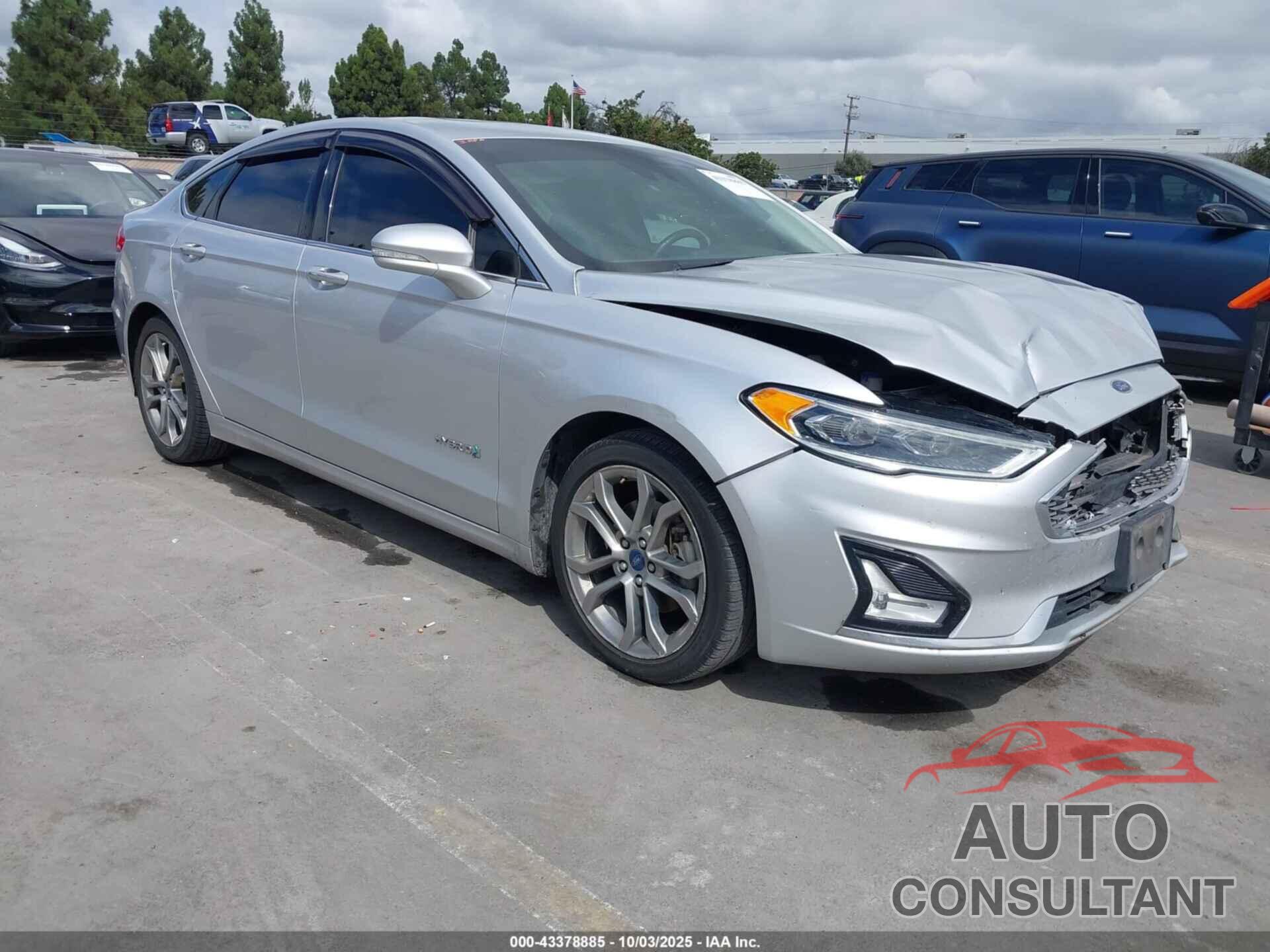 FORD FUSION HYBRID 2019 - 3FA6P0RUXKR118528