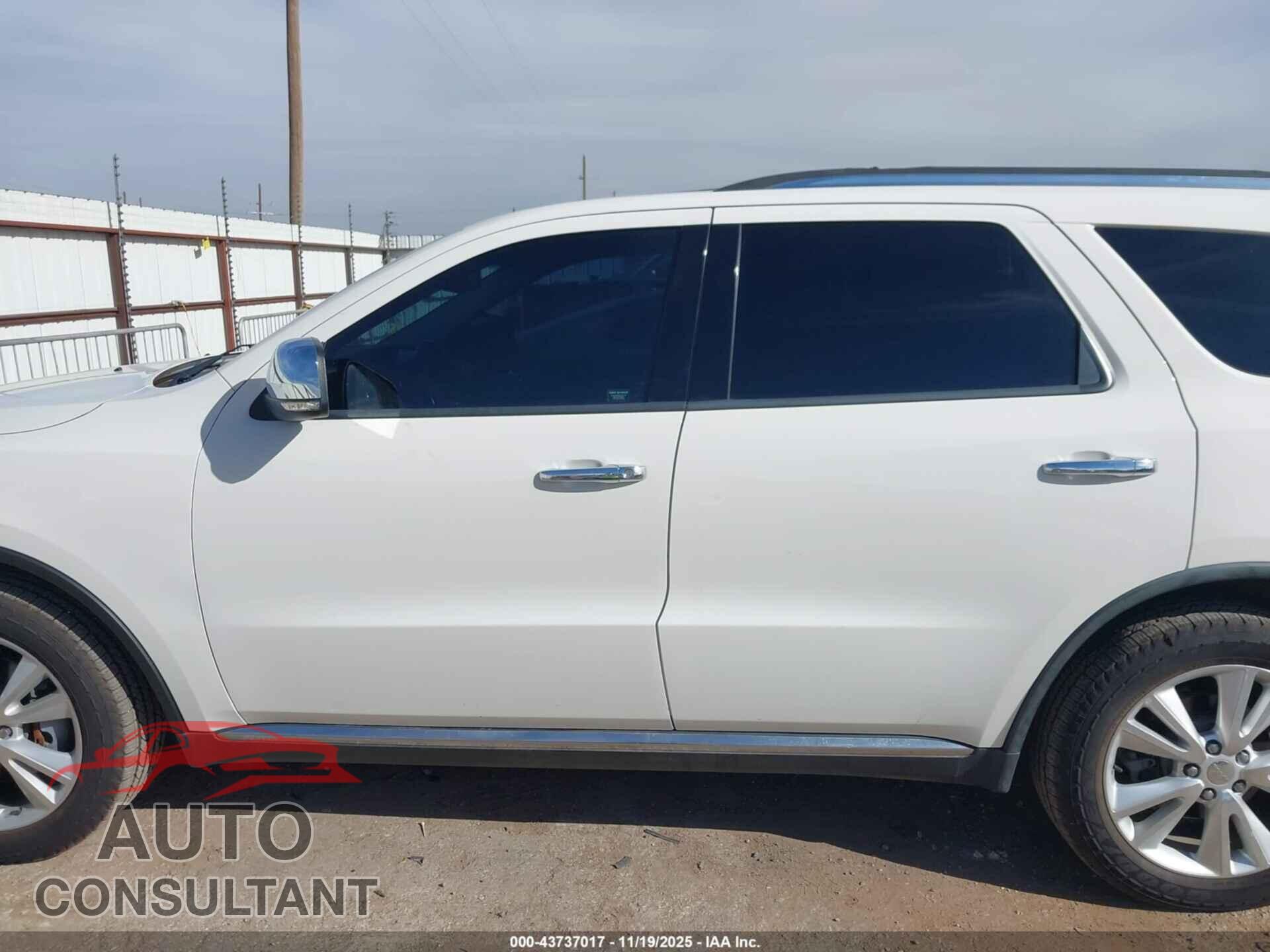 DODGE DURANGO 2011 - 1D4SD4GT4BC623582