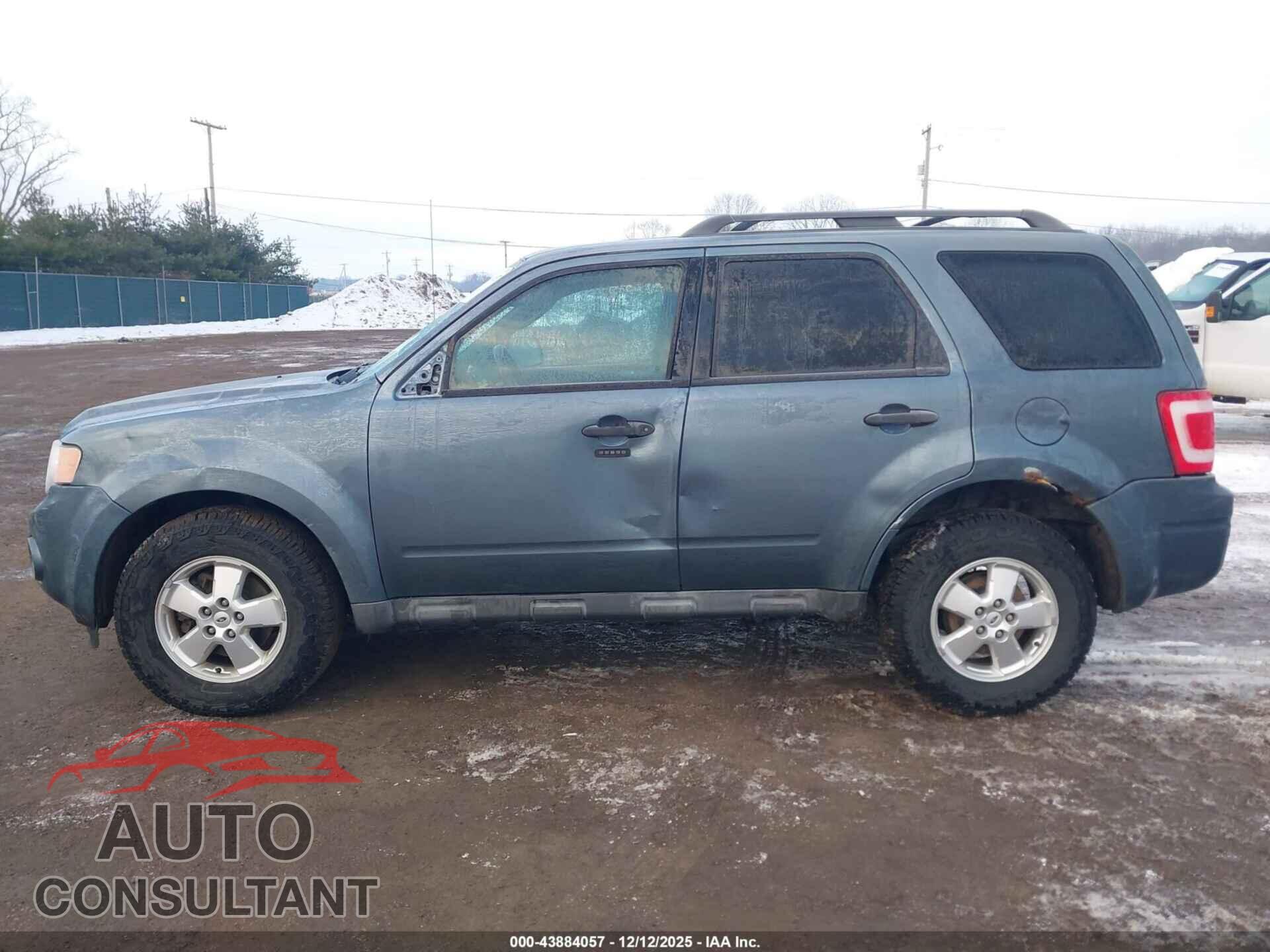 FORD ESCAPE 2012 - 1FMCU9D74CKB65972