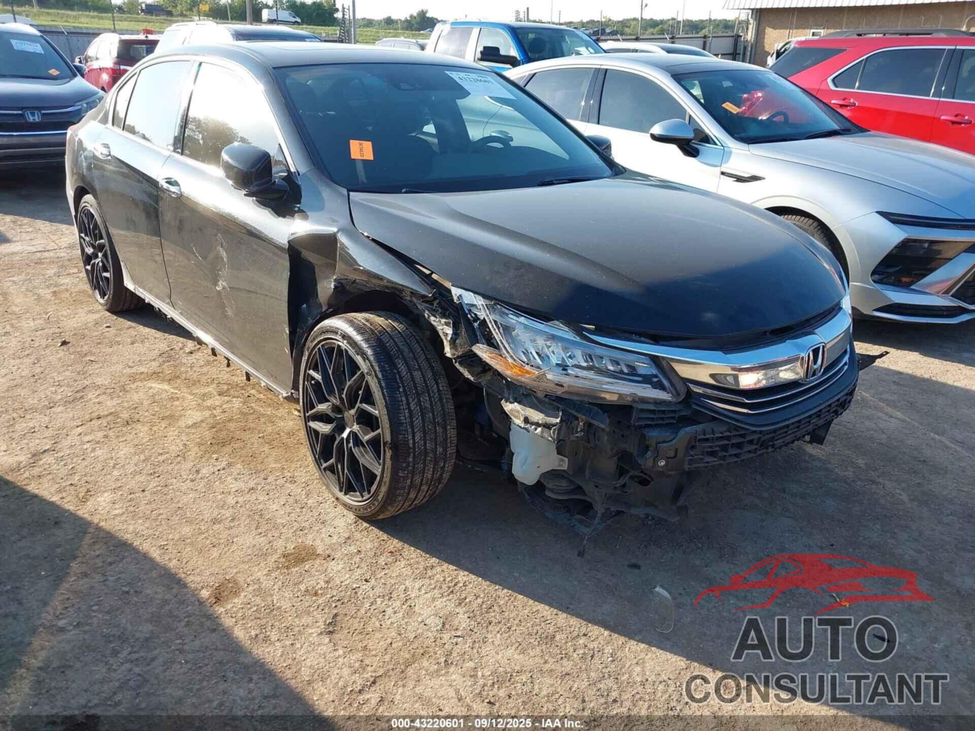 HONDA ACCORD 2017 - 1HGCR3F97HA022787