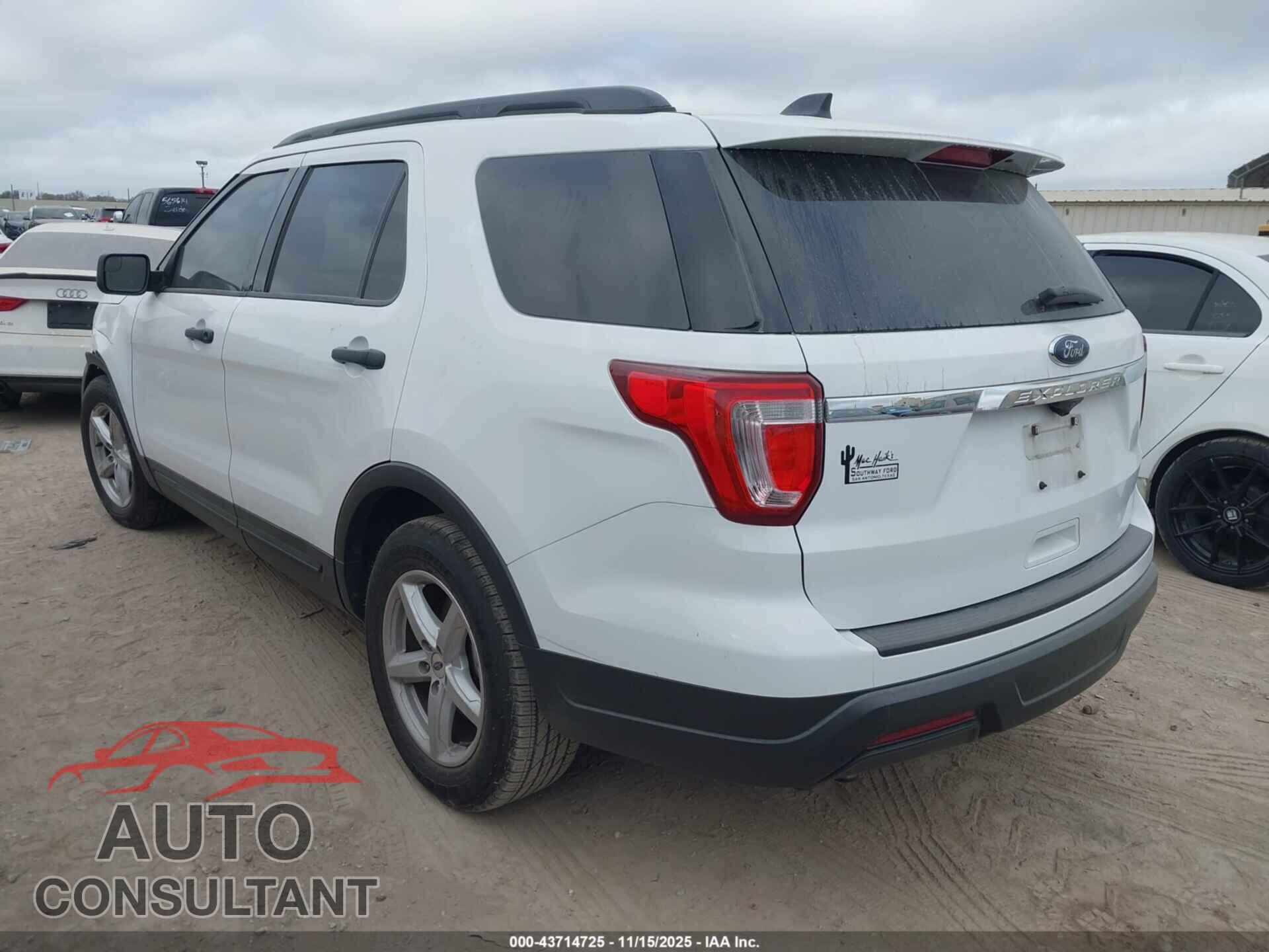 FORD EXPLORER 2018 - 1FM5K7B84JGB17306