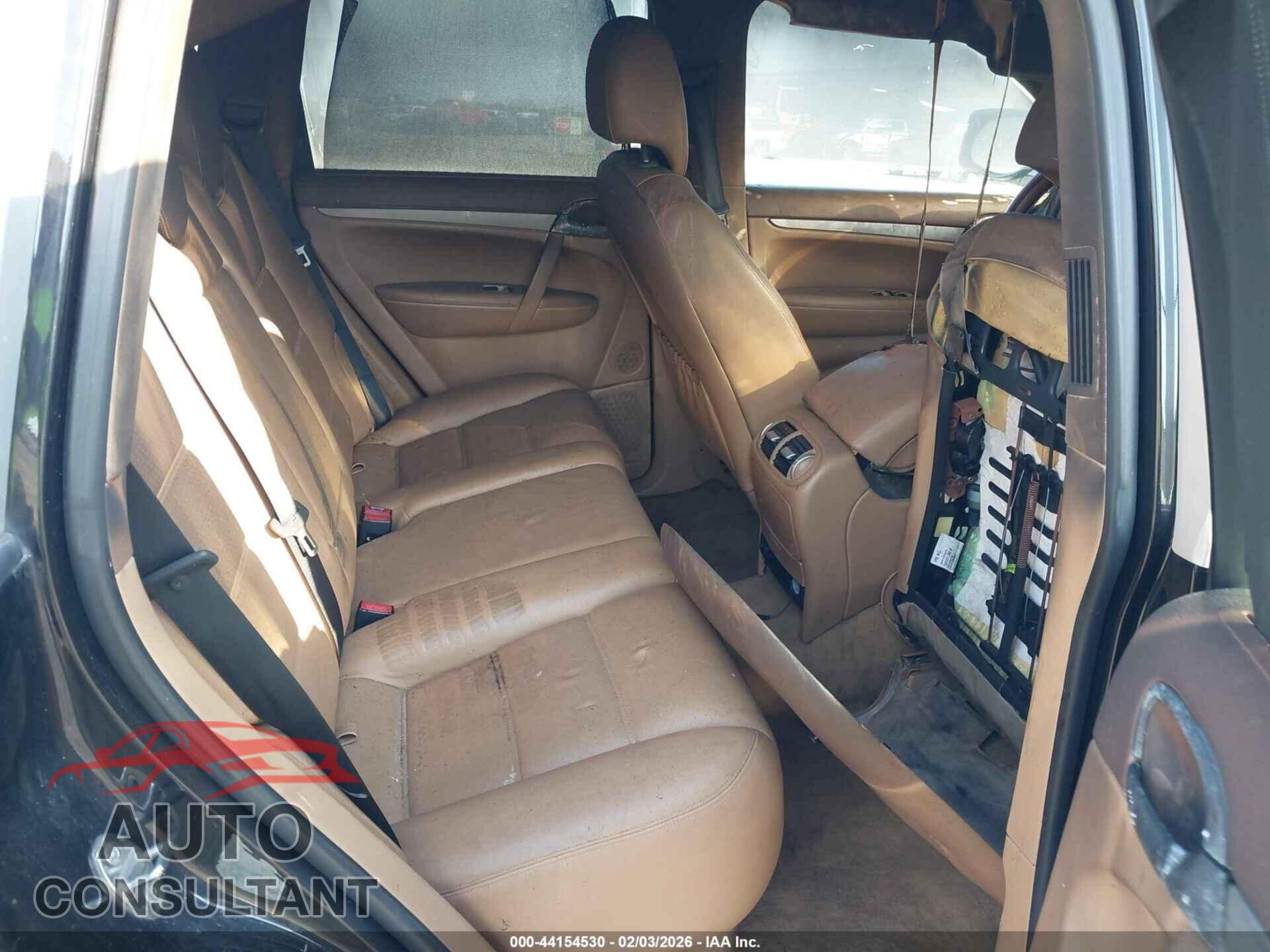 PORSCHE CAYENNE 2010 - WP1AA2AP1ALA04856