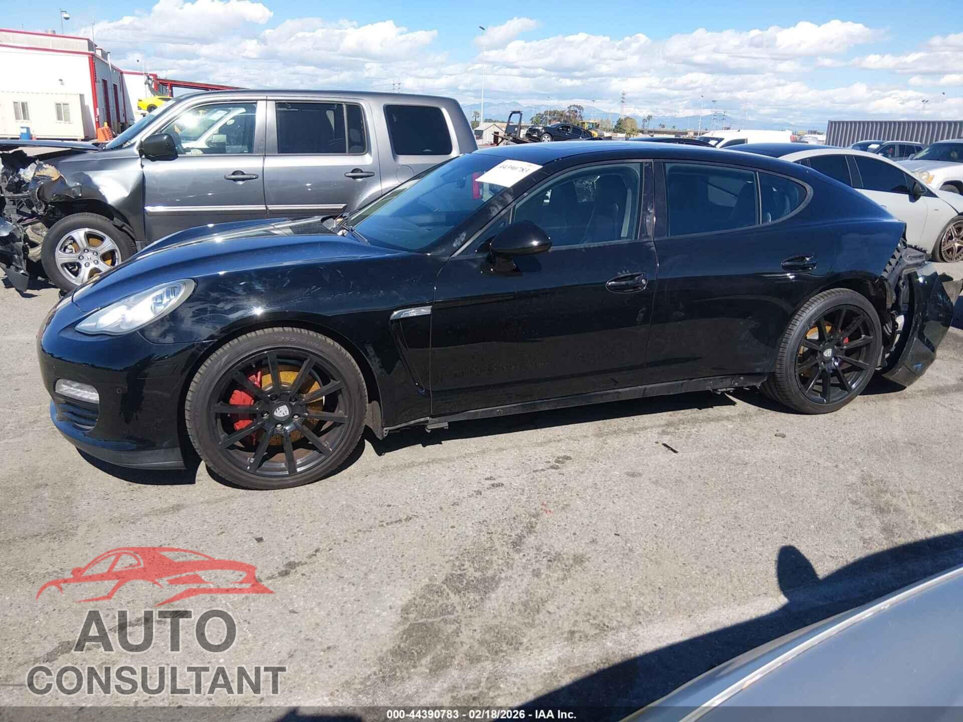 PORSCHE PANAMERA 2011 - WP0AA2A74BL012372
