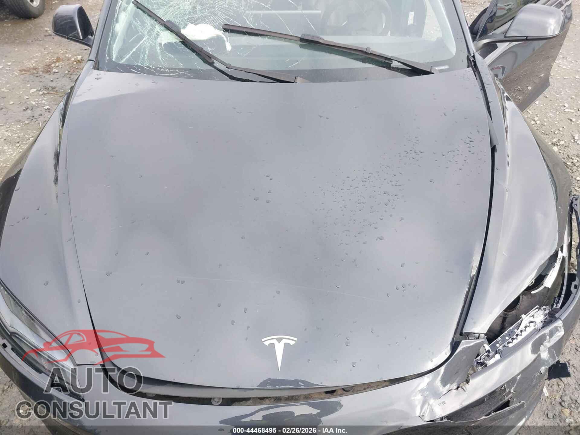 TESLA MODEL 3 2024 - 5YJ3E1EA9RF721826