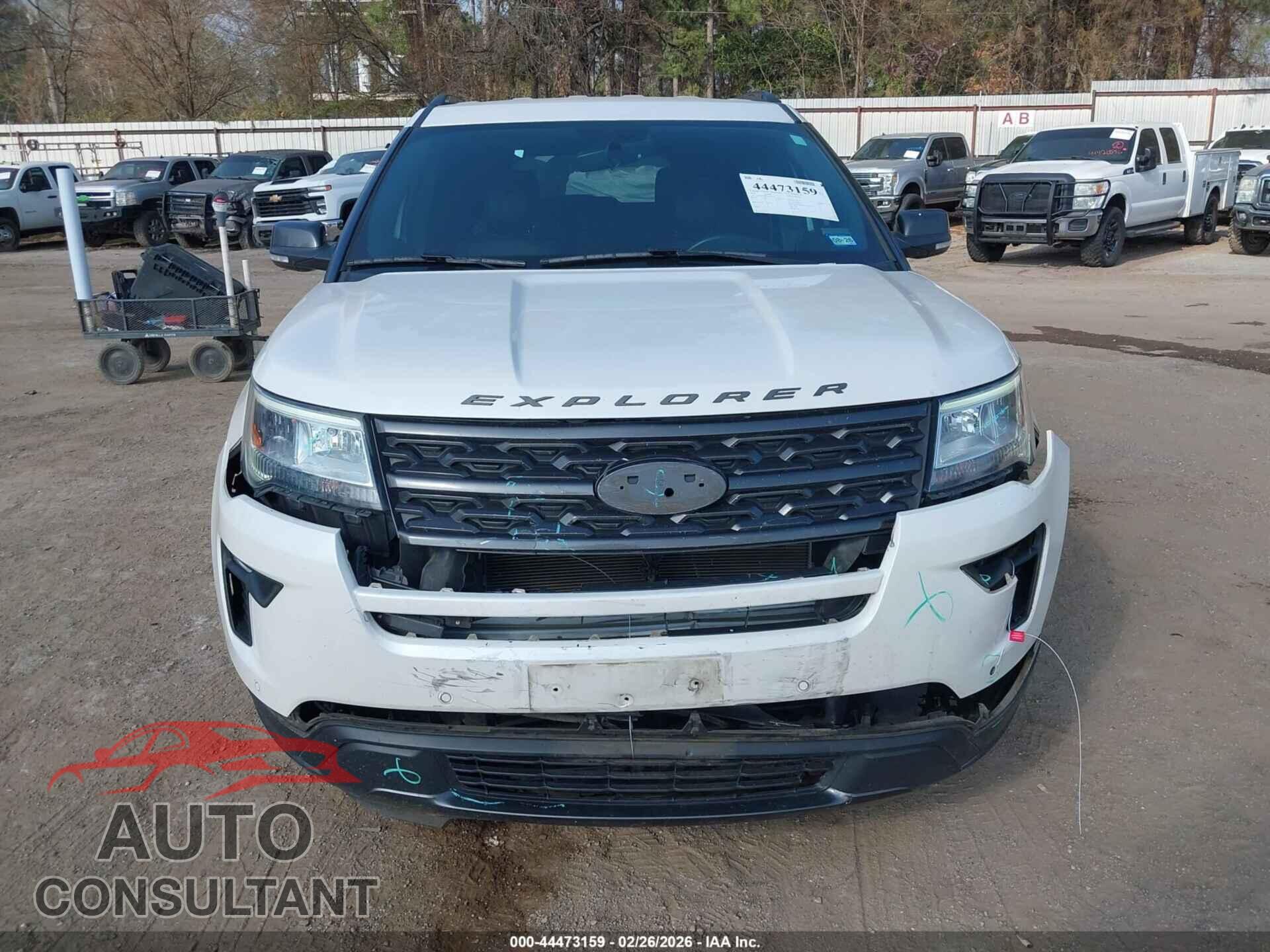 FORD EXPLORER 2018 - 1FM5K7D8XJGB78236