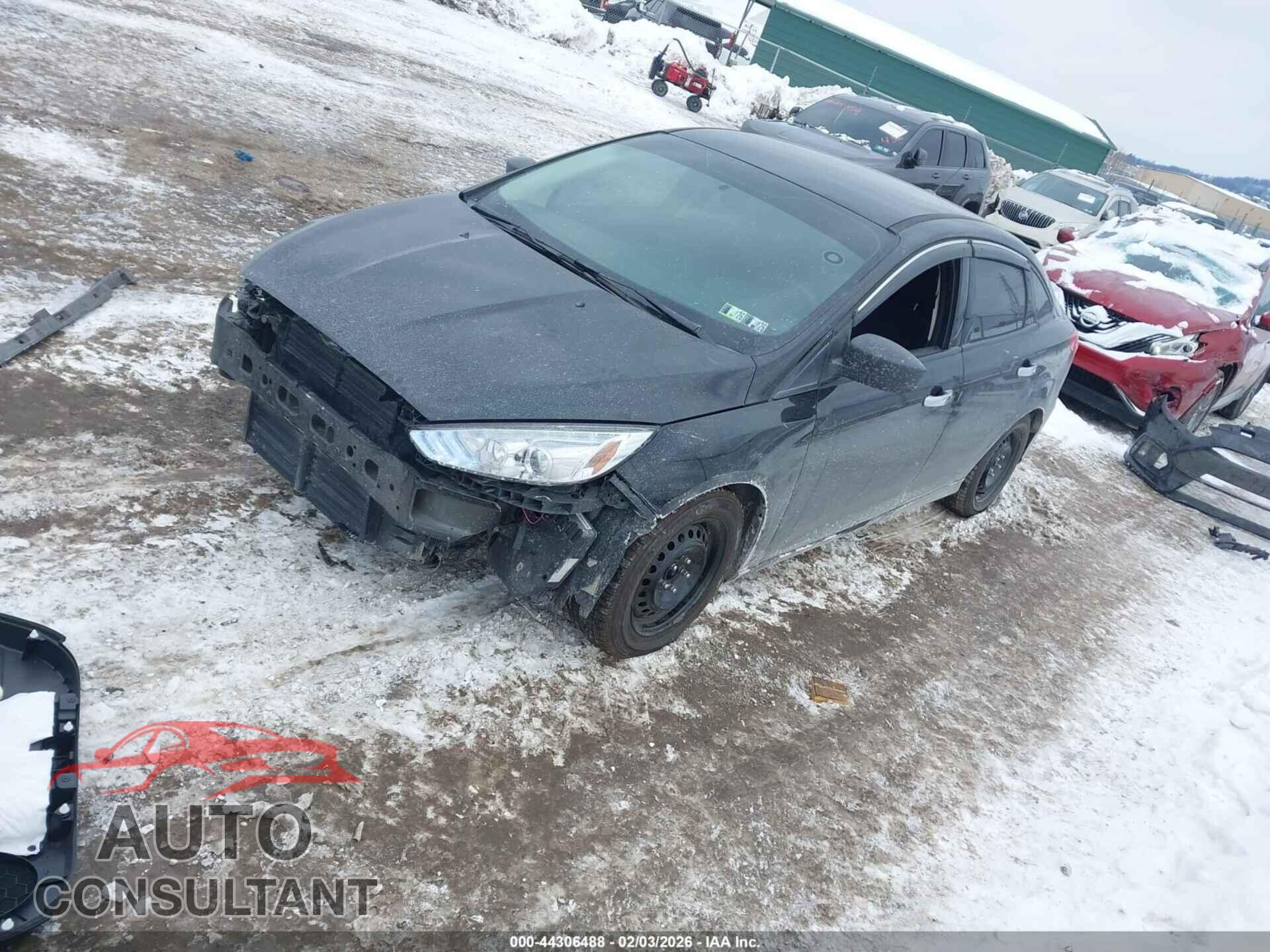 FORD FOCUS 2016 - 1FADP3E22GL201549
