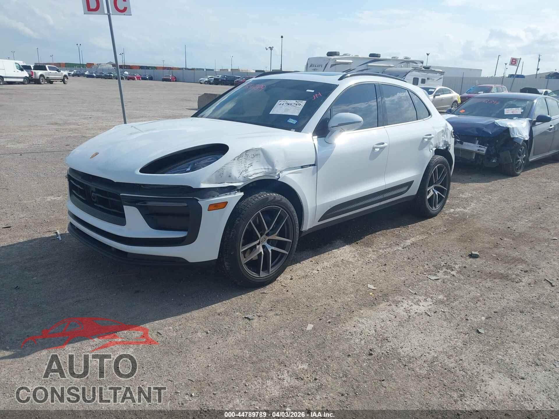 PORSCHE MACAN 2023 - WP1AA2A5XPLB17874