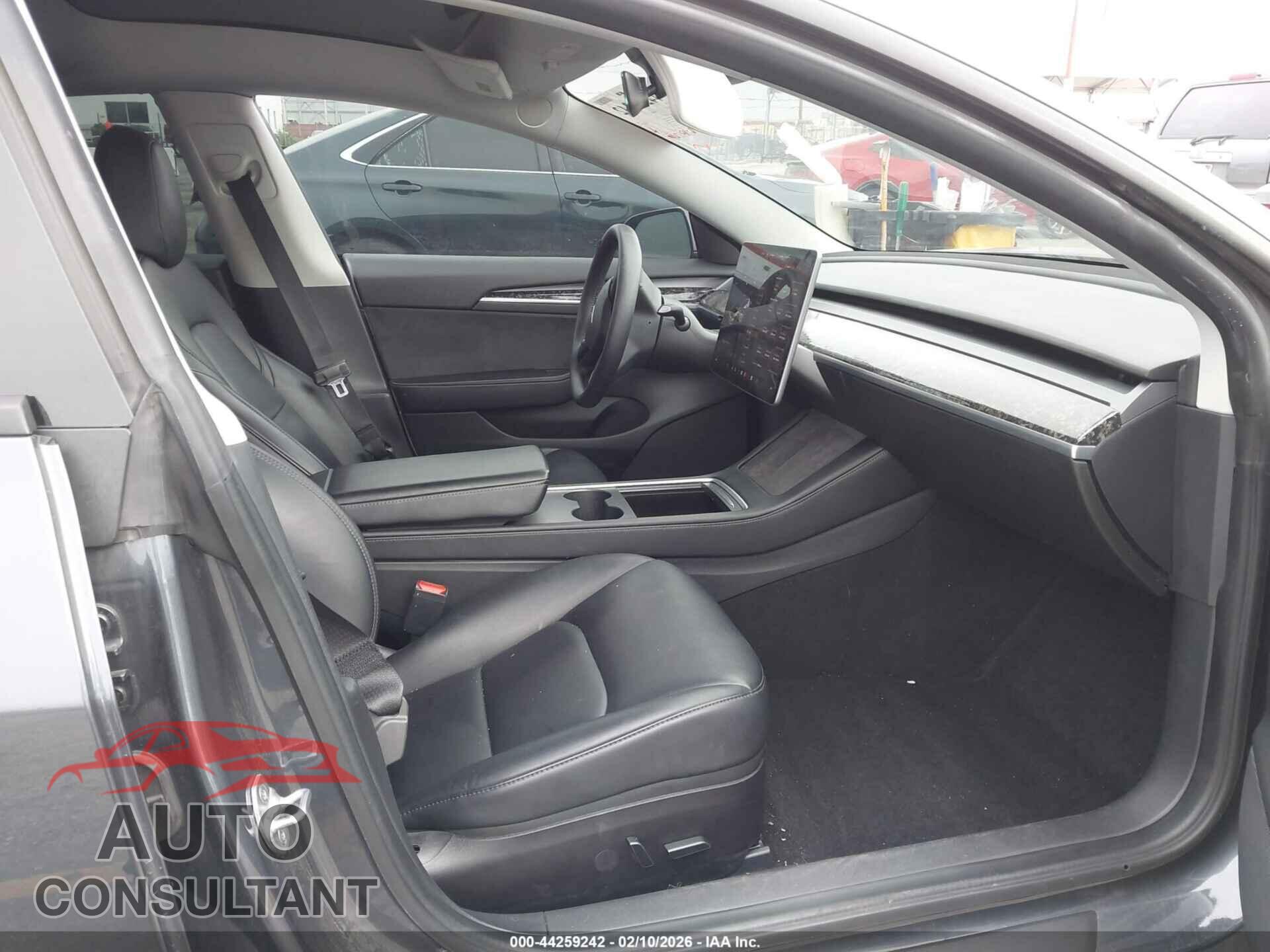 TESLA MODEL 3 2022 - 5YJ3E1EA2NF144907