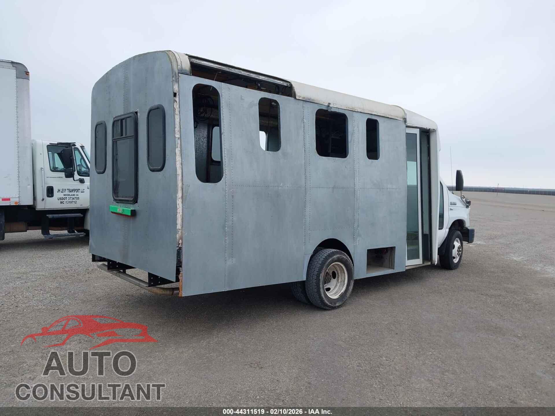 FORD E-350 CUTAWAY 2013 - 1FDEE3FL2DDA83595