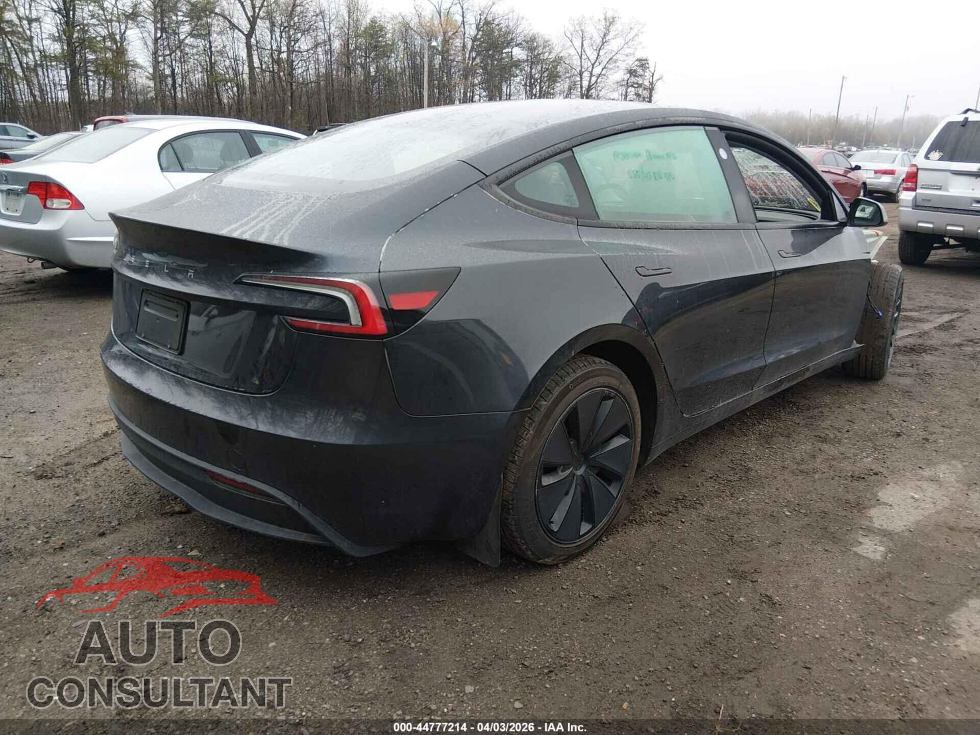 TESLA MODEL 3 2024 - 5YJ3E1EA2RF871020