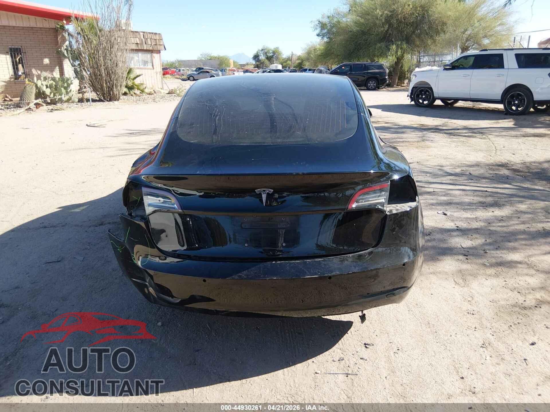 TESLA MODEL 3 2018 - 5YJ3E1EA4JF156647