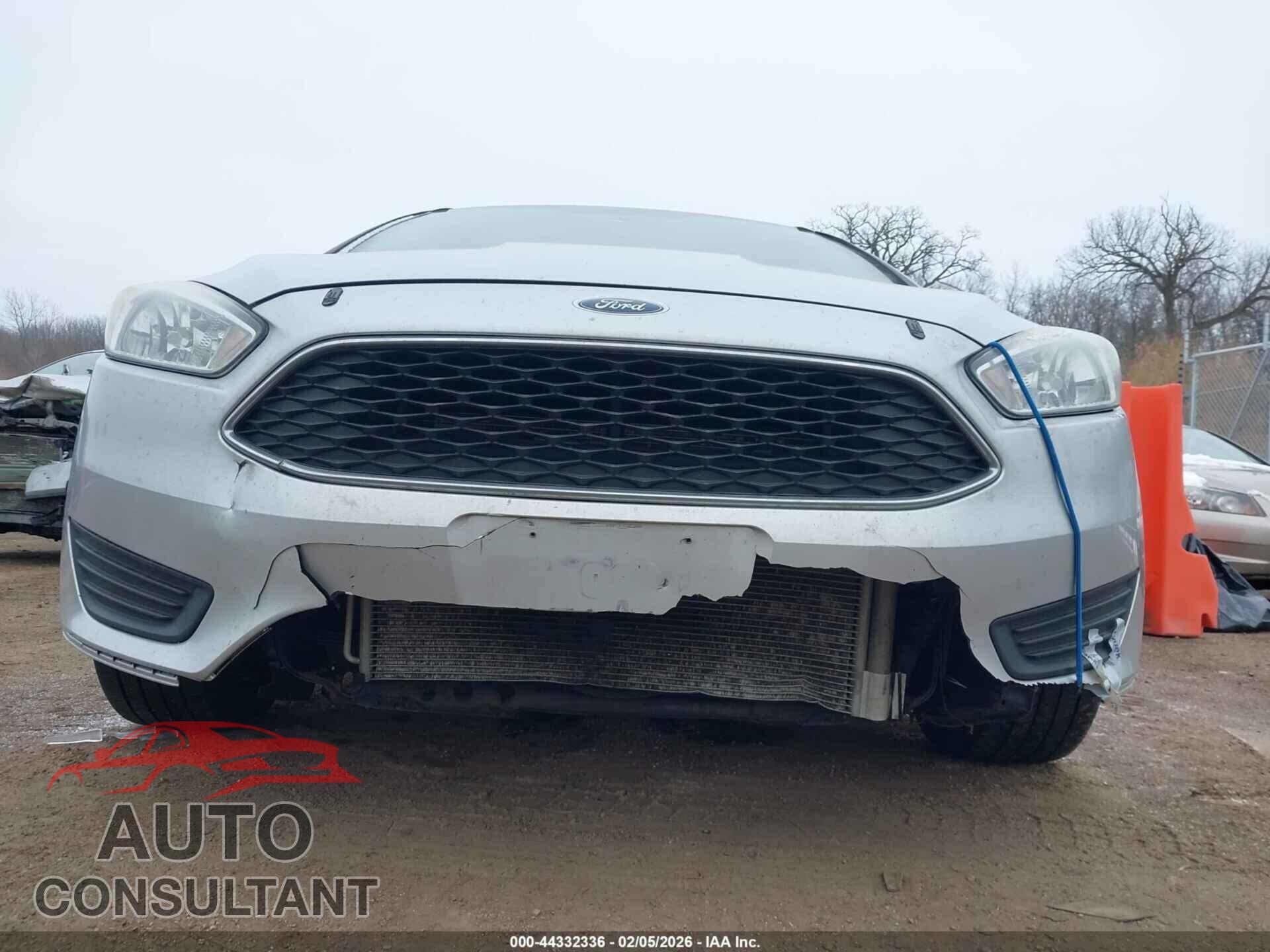 FORD FOCUS 2016 - 1FADP3F28GL290350