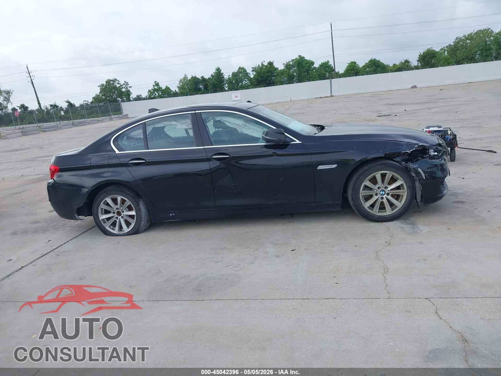 BMW 528I 2014 - WBA5A7C56ED615975
