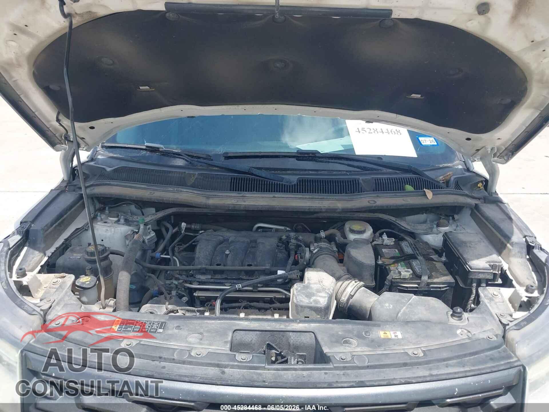 FORD EXPLORER 2018 - 1FM5K7D8XJGB30087