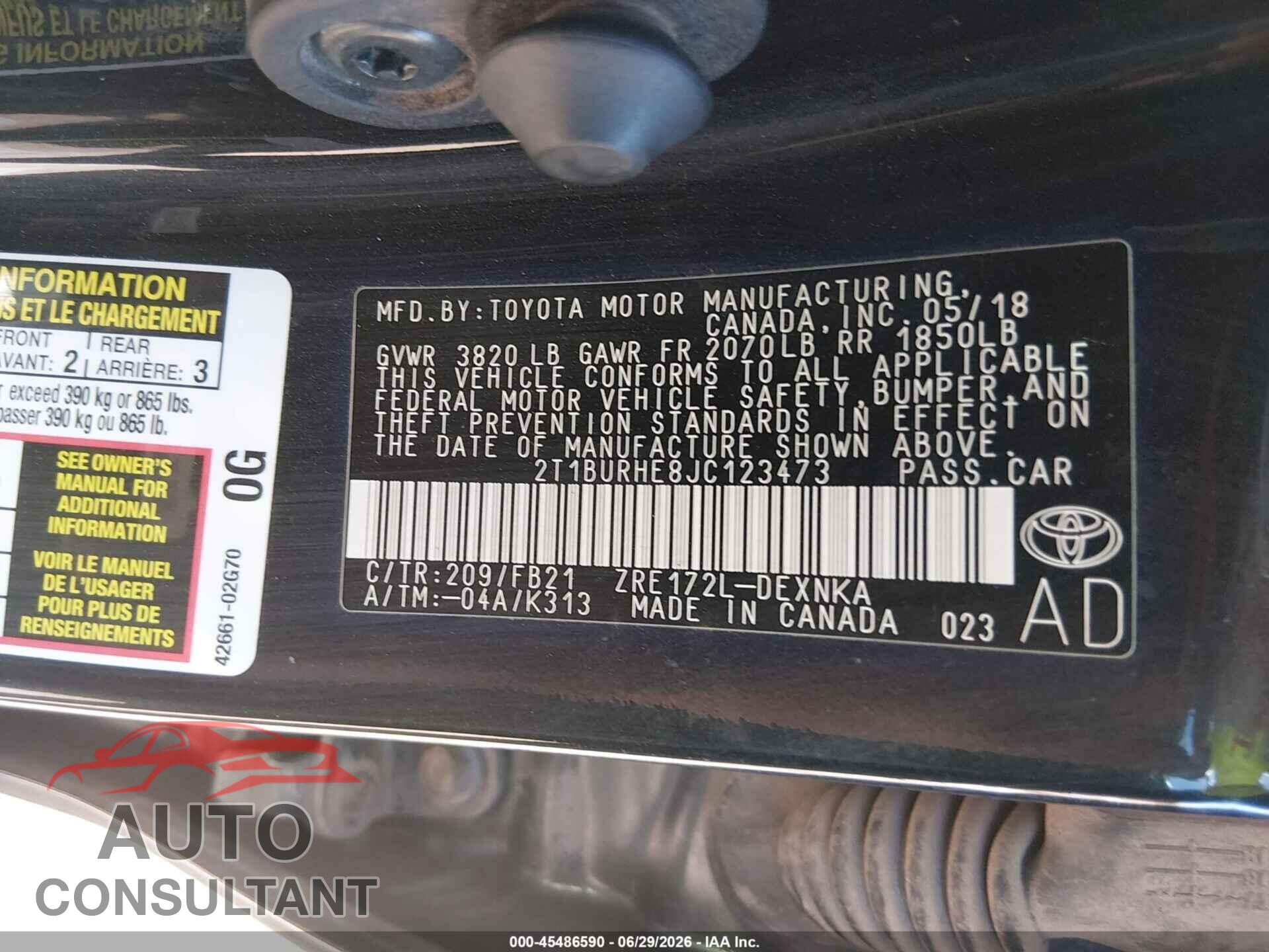 TOYOTA COROLLA 2018 - 2T1BURHE8JC123473