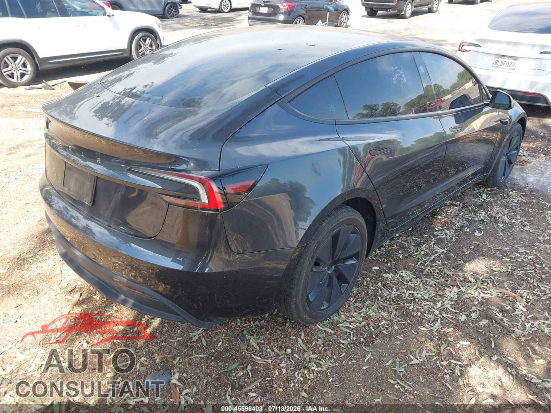 TESLA MODEL 3 2025 - 5YJ3E1EA7SF906382