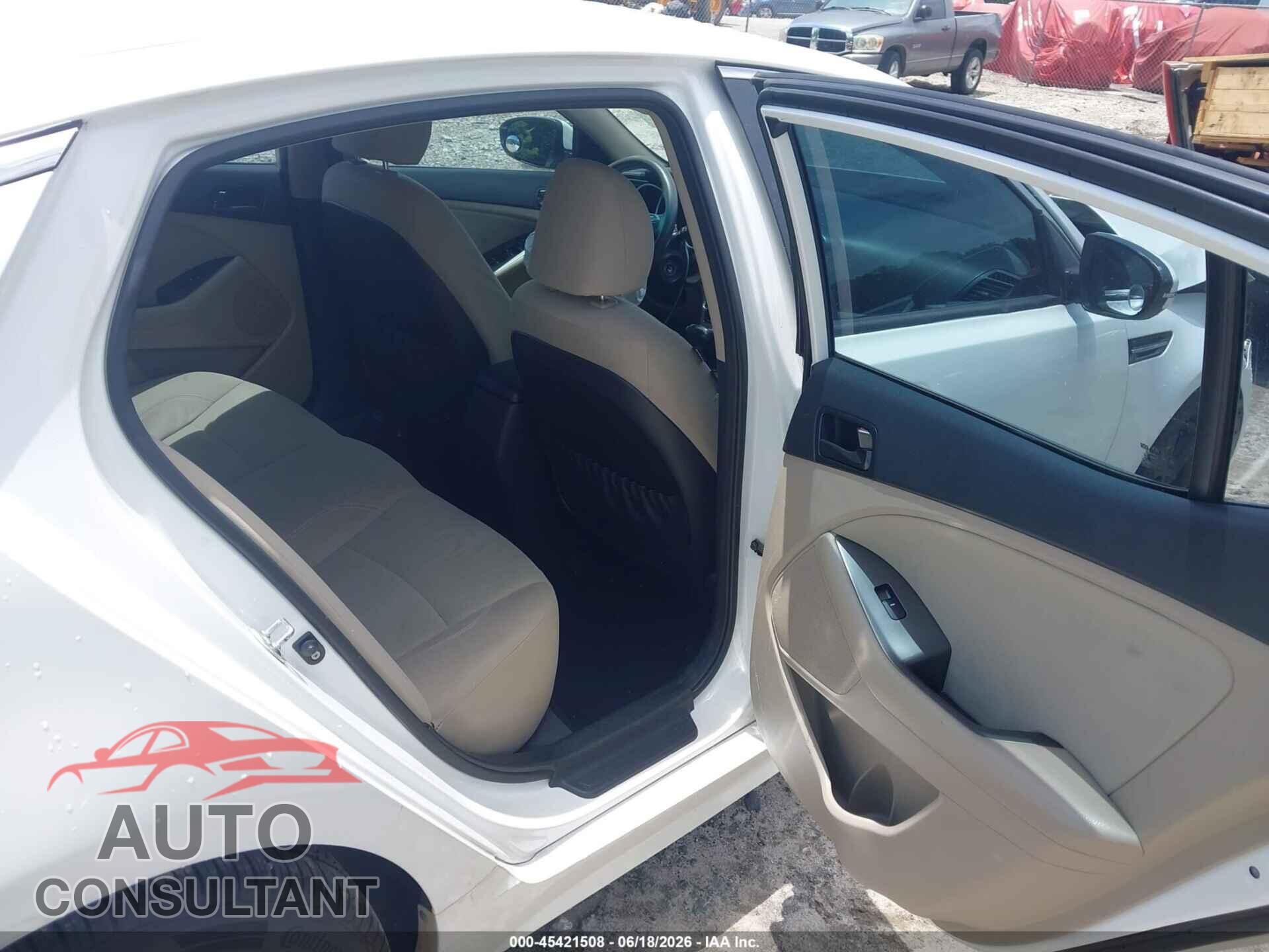 KIA OPTIMA 2015 - KNAGM4A73F5558956