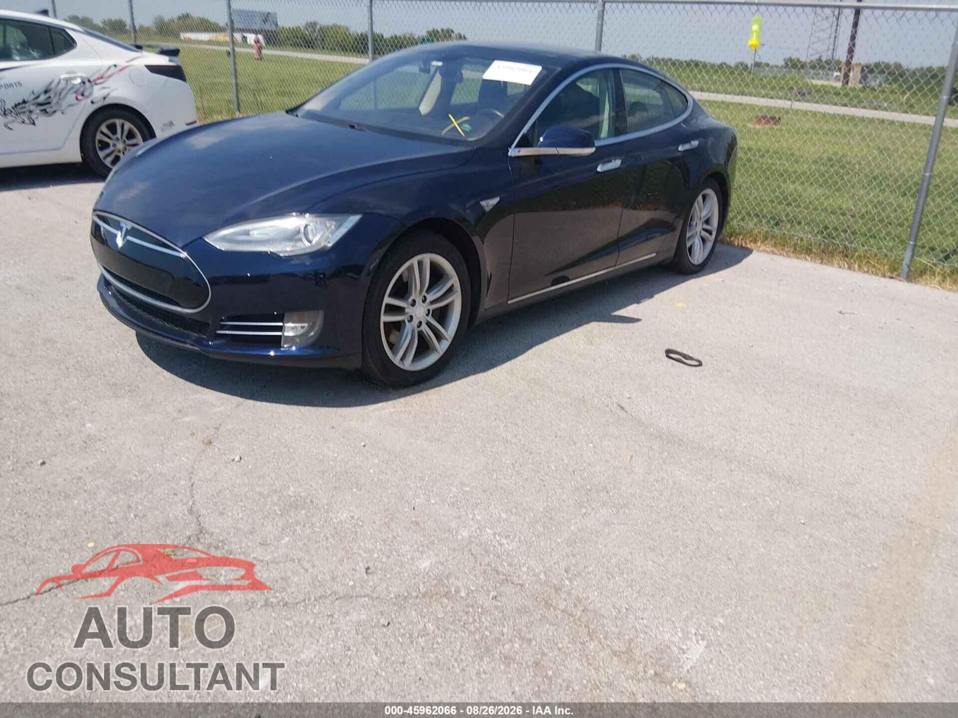 TESLA MODEL S 2013 - 5YJSA1DP7DFP06943