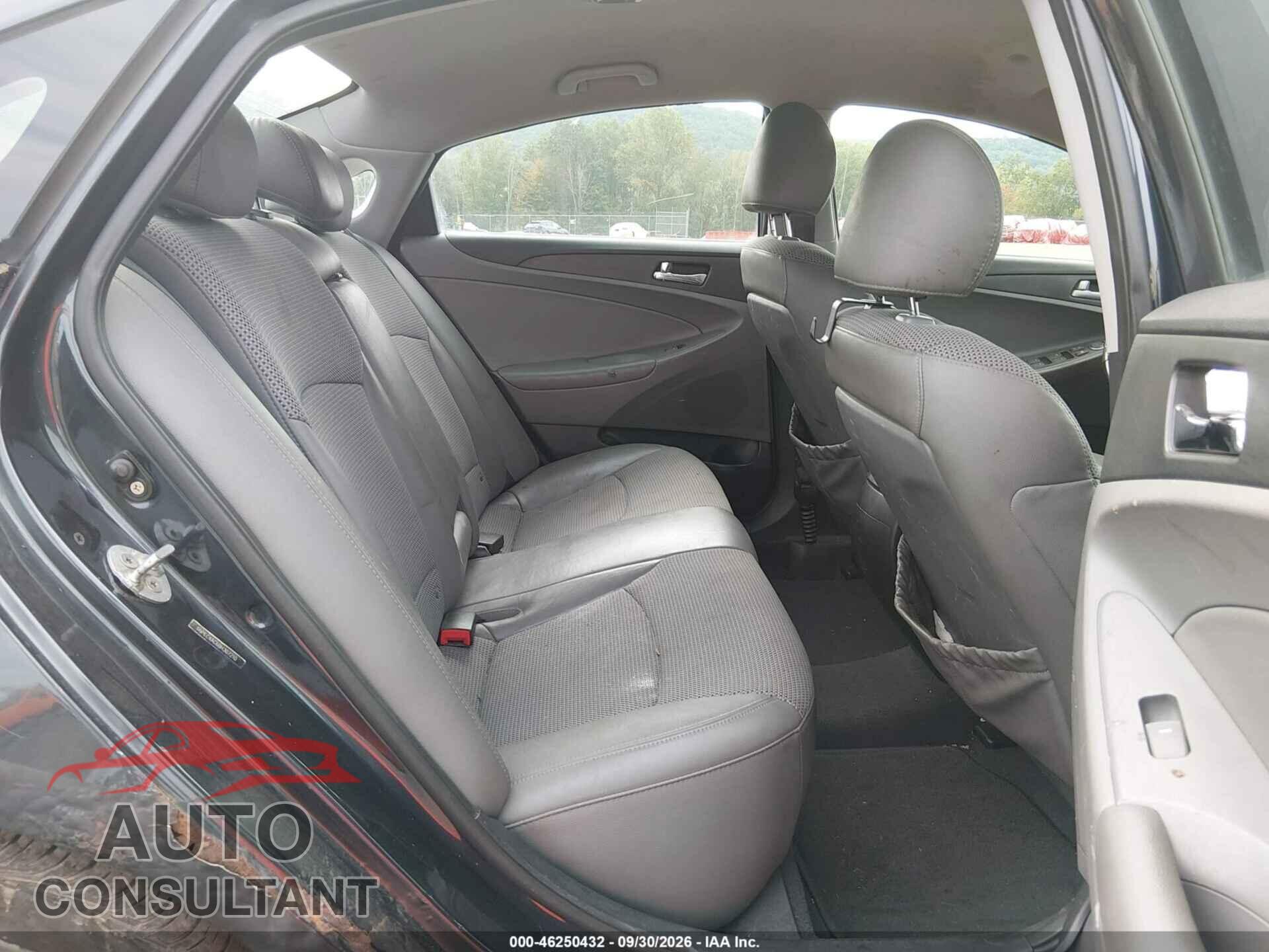 HYUNDAI SONATA 2011 - 5NPEC4AC1BH168071